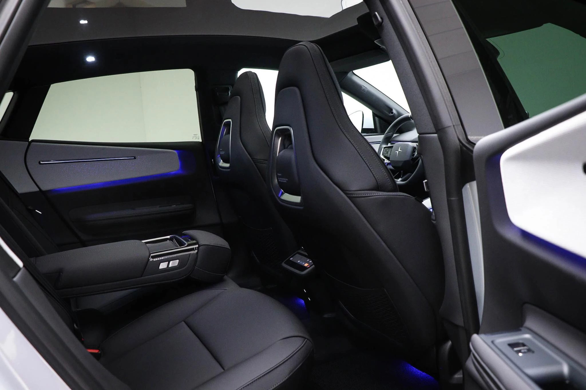 Hoofdafbeelding Polestar 4