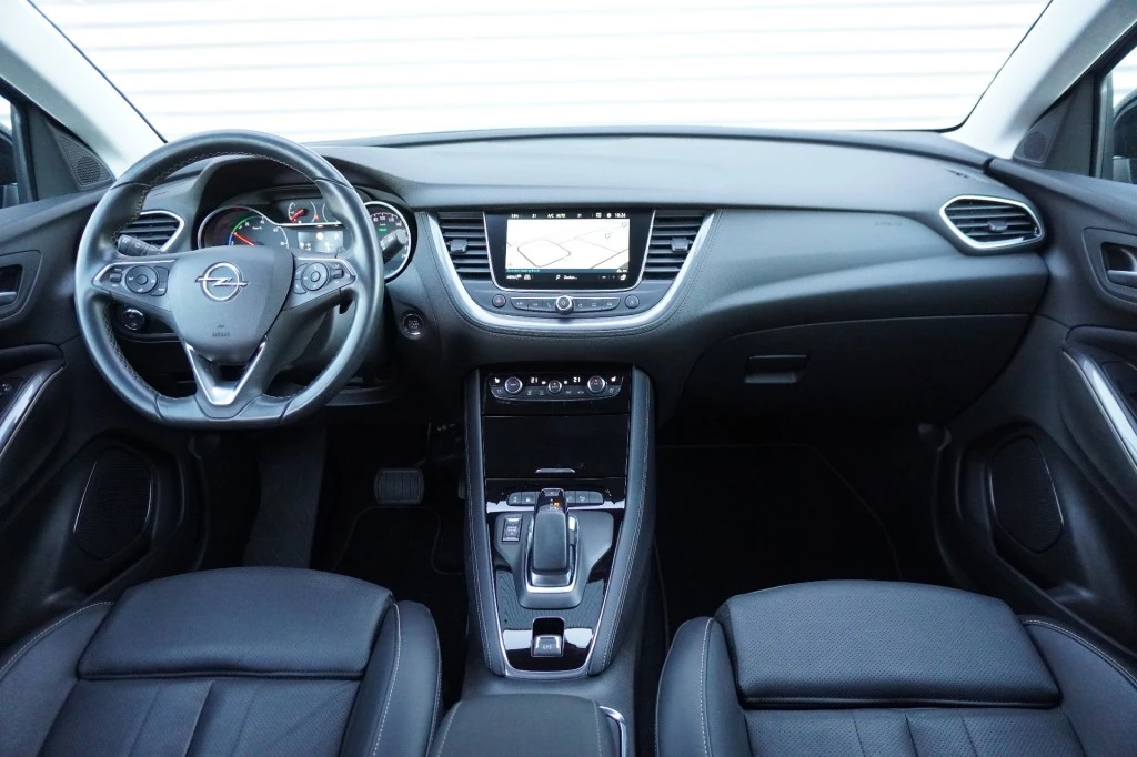 Hoofdafbeelding Opel Grandland X