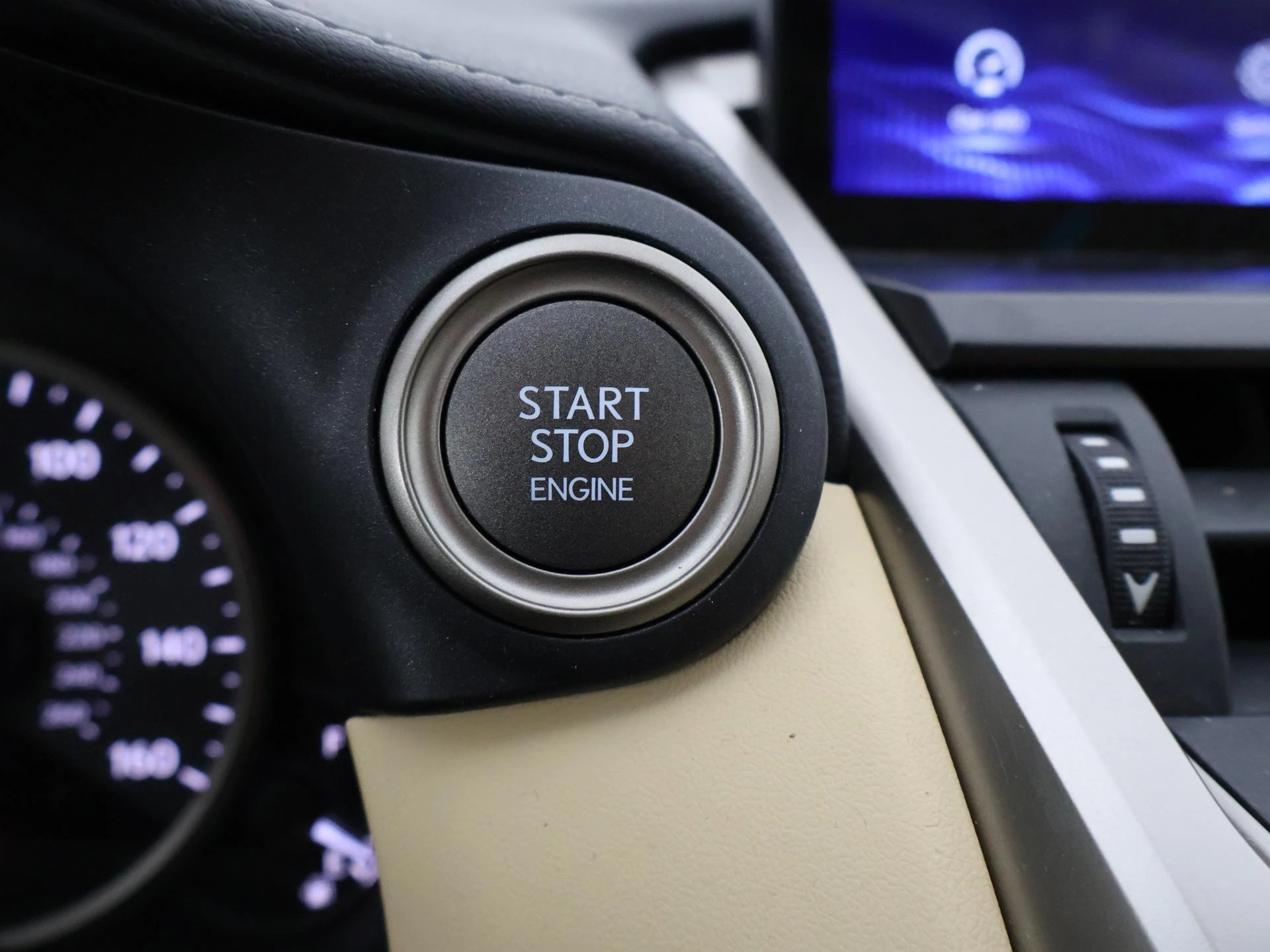 Hoofdafbeelding Lexus NX