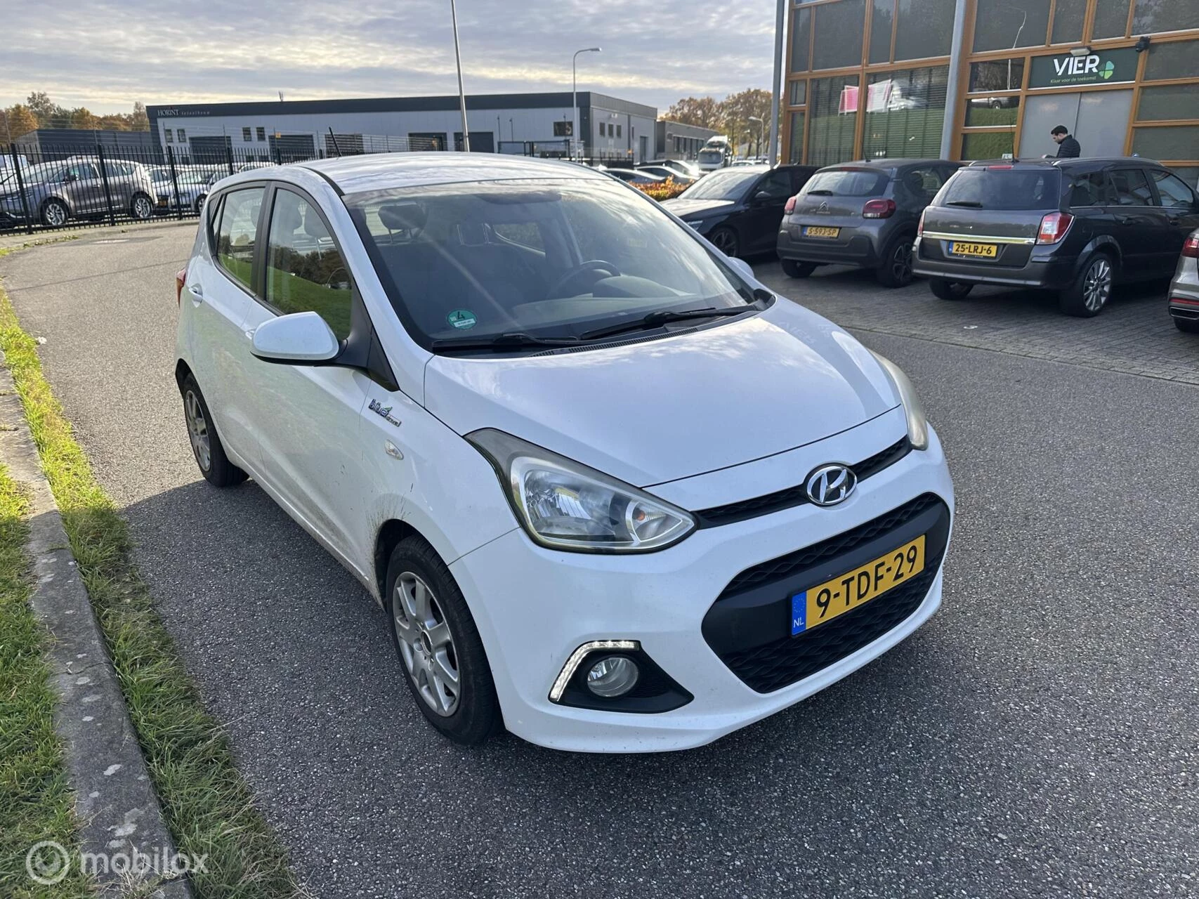 Hoofdafbeelding Hyundai i10