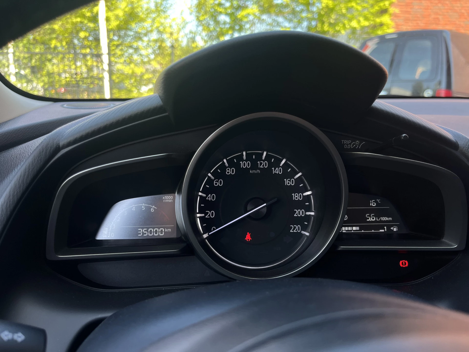 Hoofdafbeelding Mazda 2