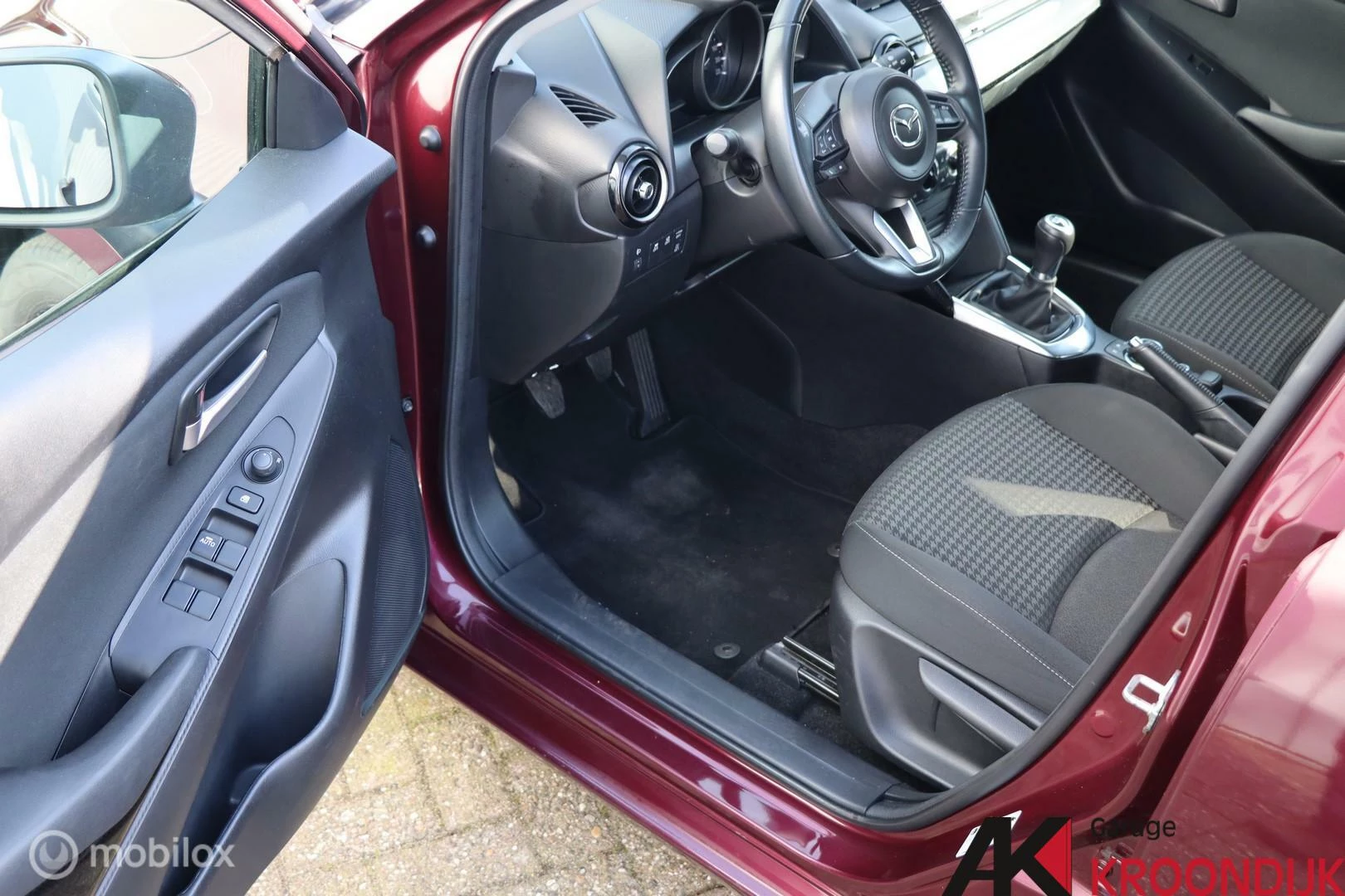 Hoofdafbeelding Mazda 2