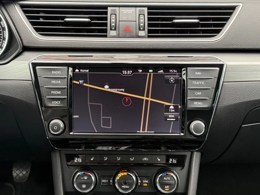 Hoofdafbeelding Škoda Superb