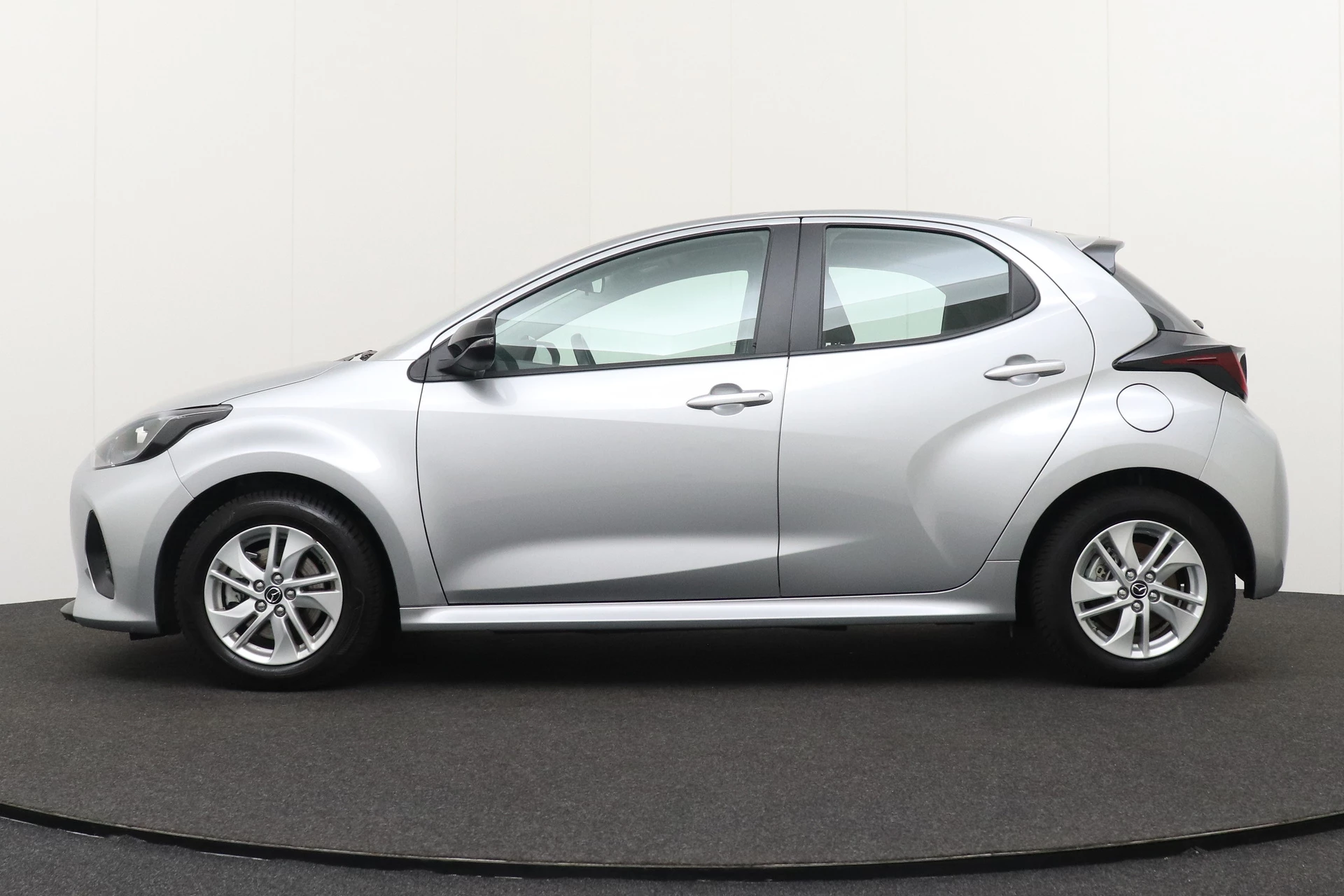 Hoofdafbeelding Mazda 2 Hybrid