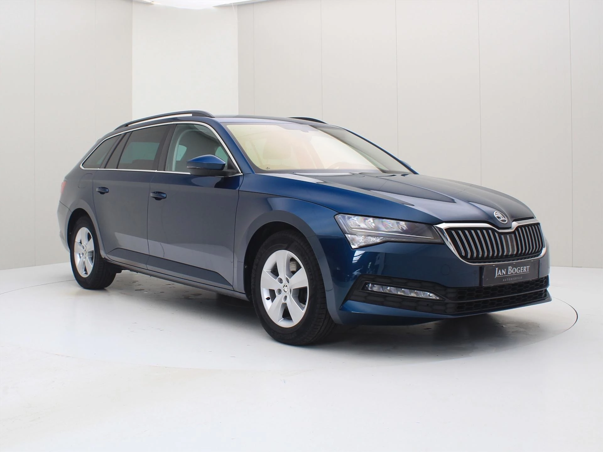 Hoofdafbeelding Škoda Superb