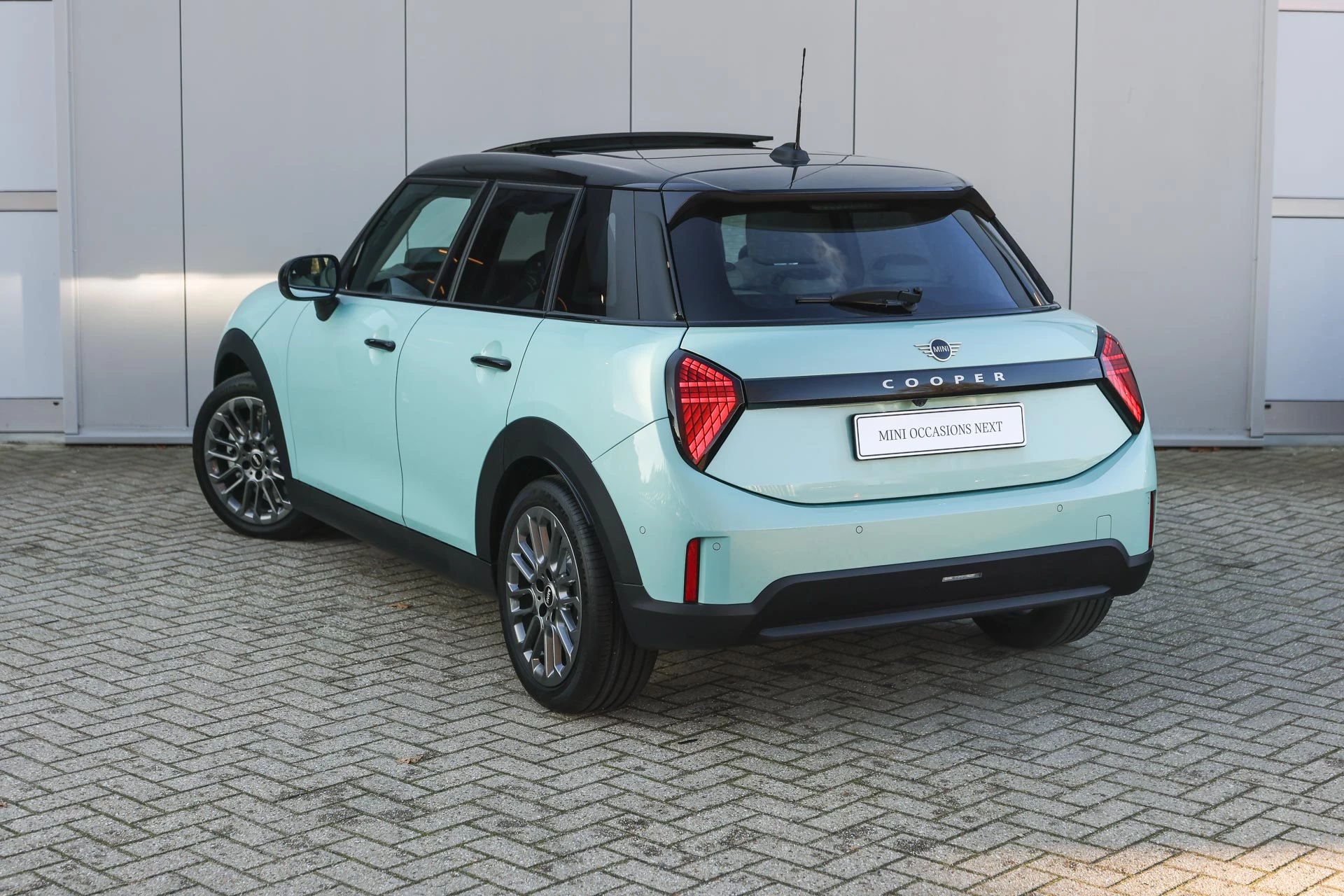 Hoofdafbeelding MINI 5-deurs