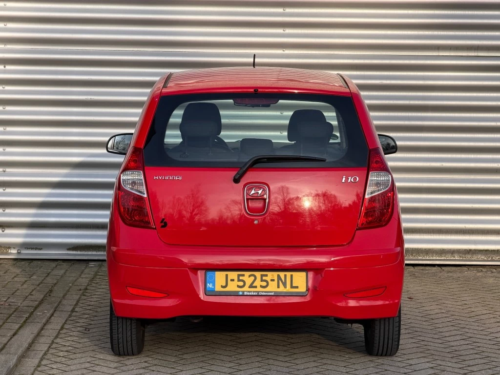 Hoofdafbeelding Hyundai i10