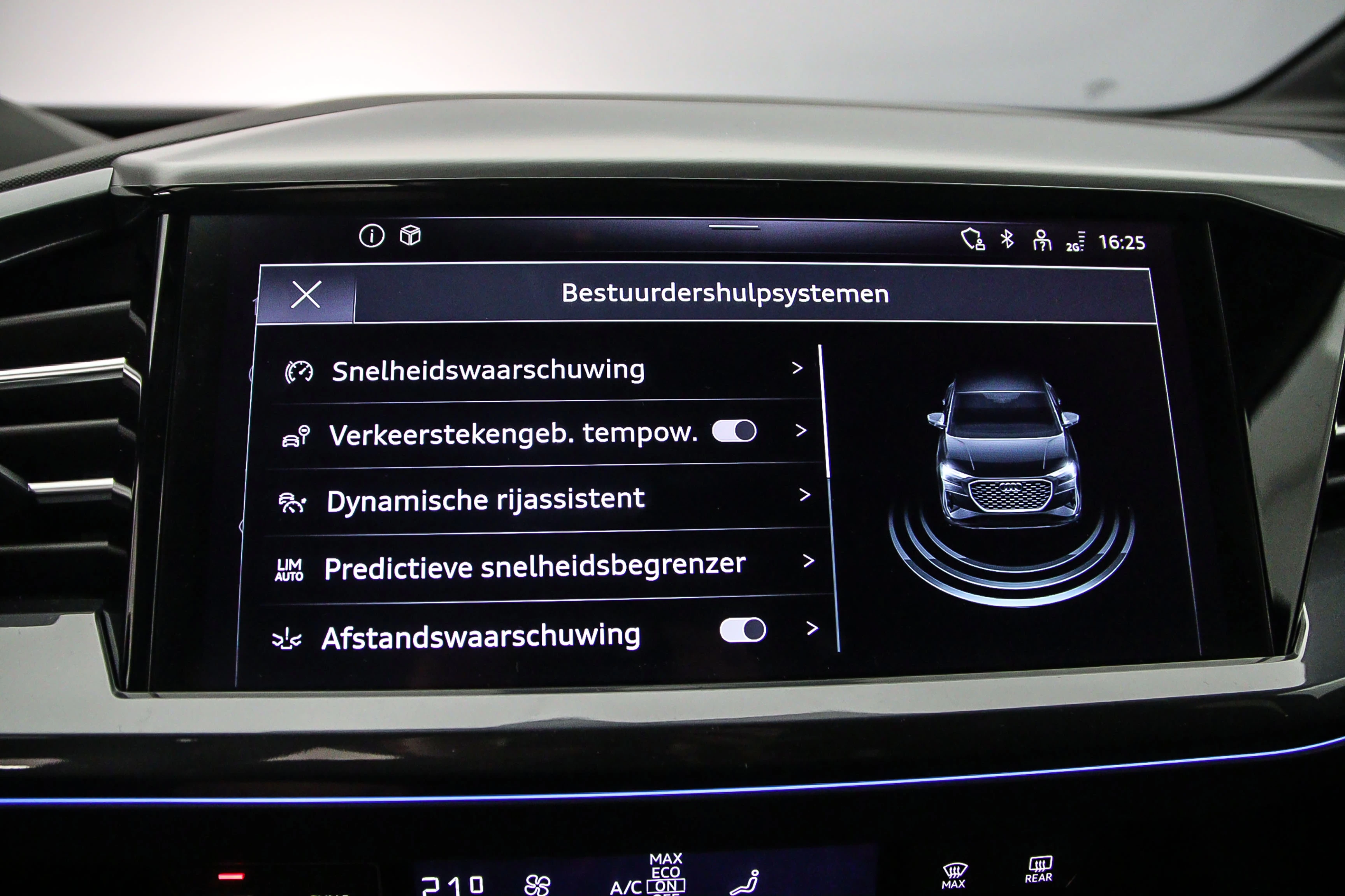 Hoofdafbeelding Audi Q4 Sportback e-tron