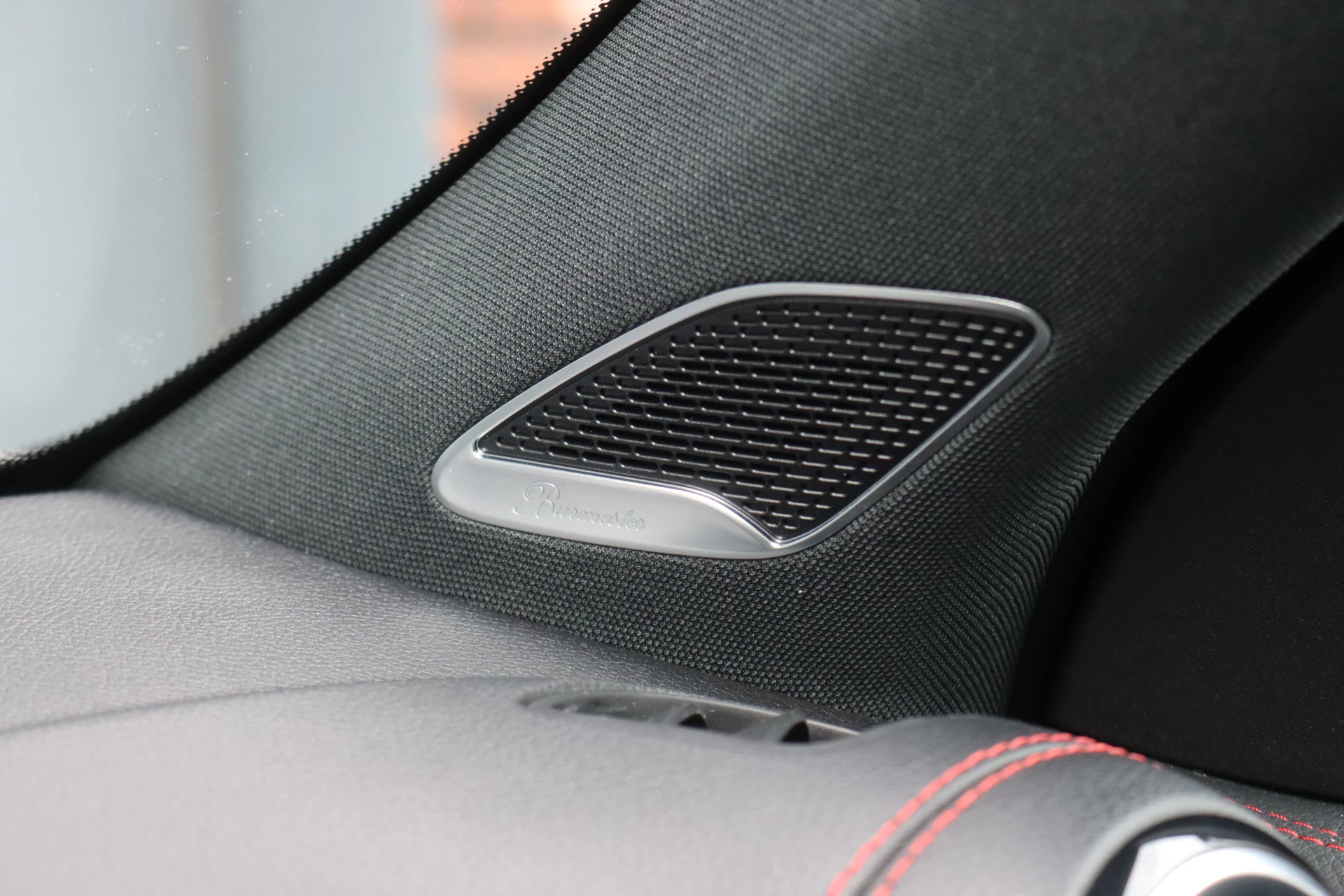 Hoofdafbeelding Mercedes-Benz EQB