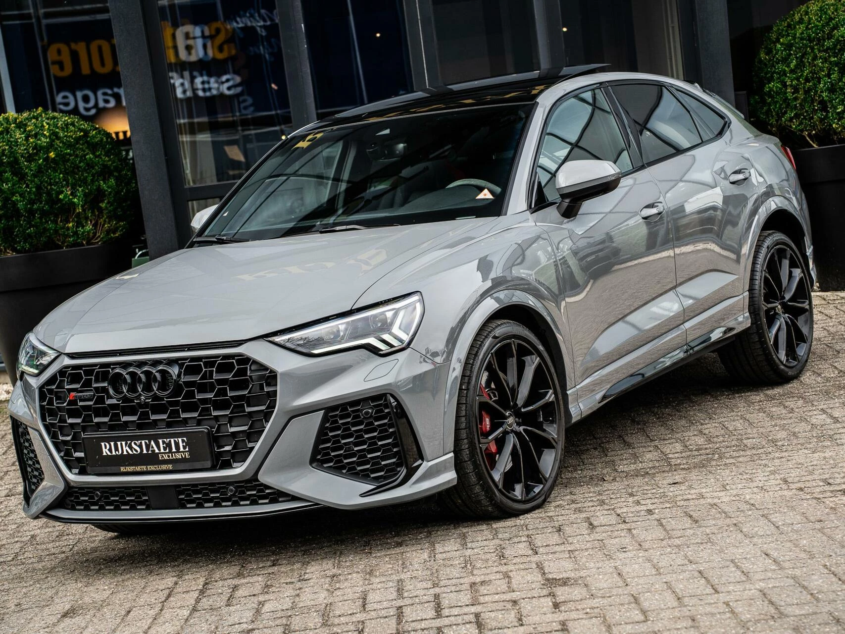 Hoofdafbeelding Audi RSQ3