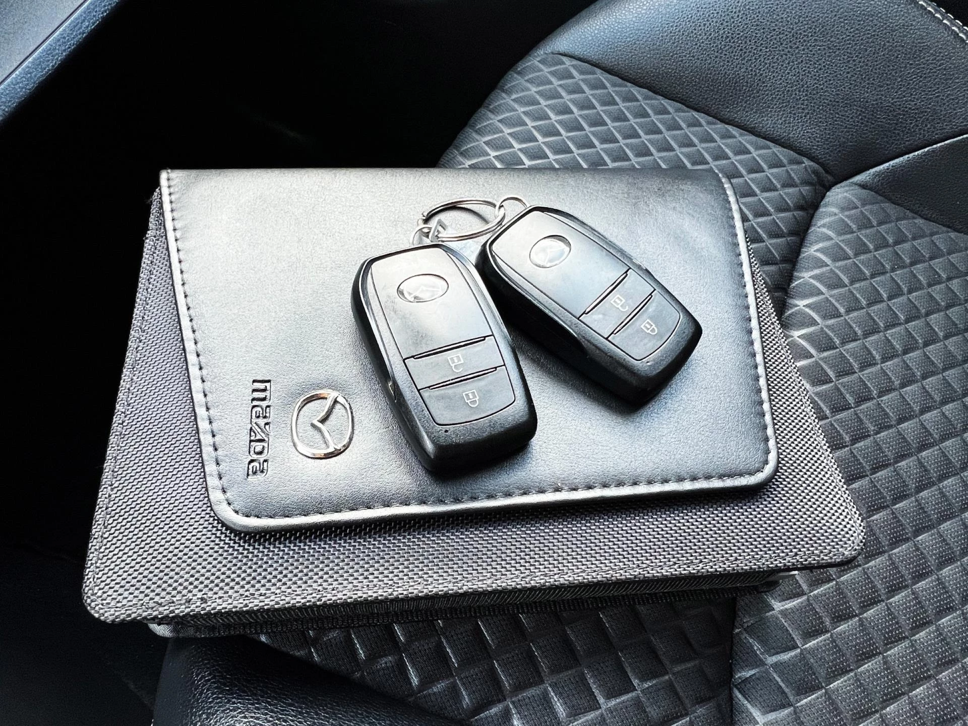 Hoofdafbeelding Mazda 2 Hybrid