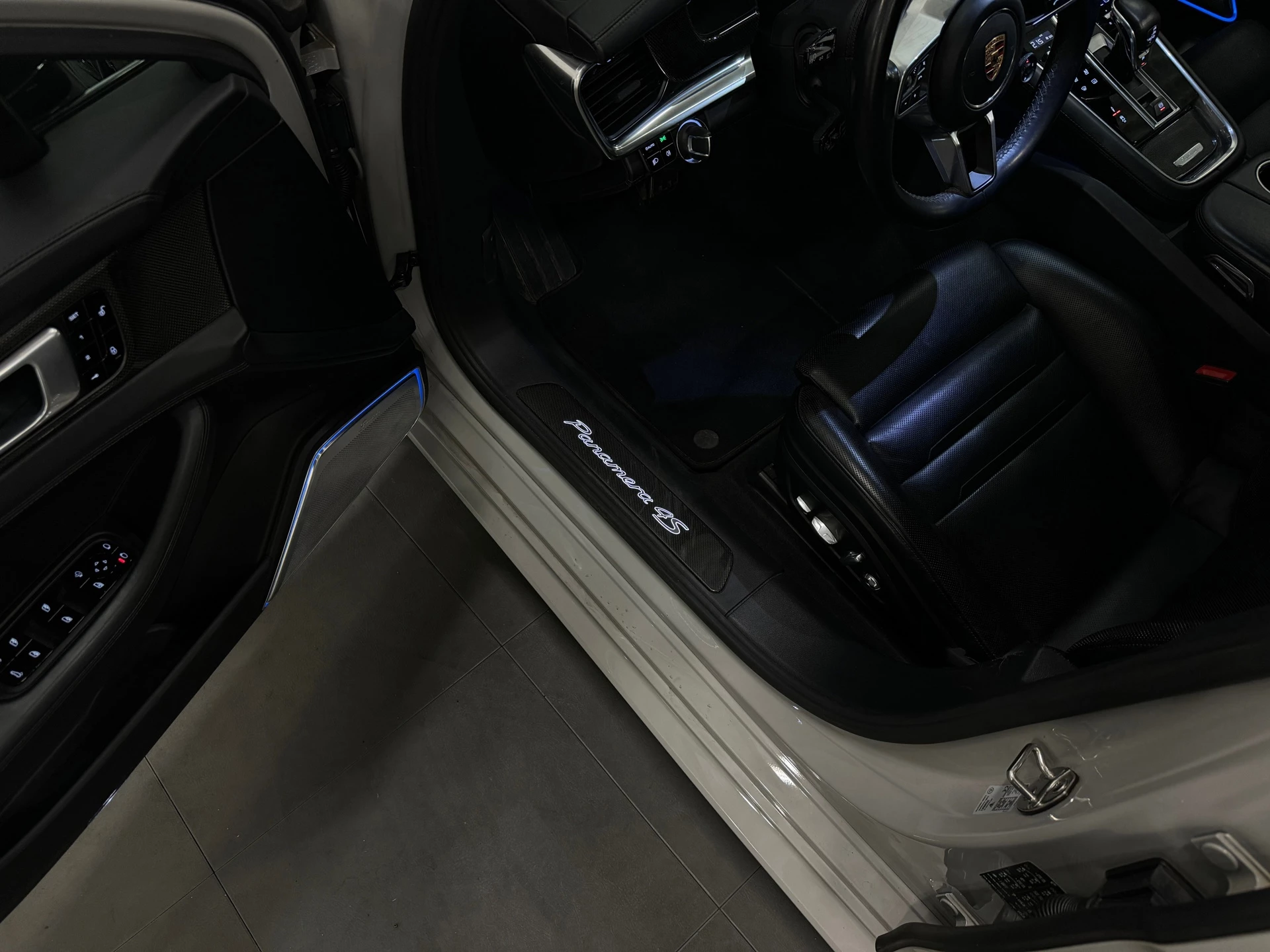 Hoofdafbeelding Porsche Panamera