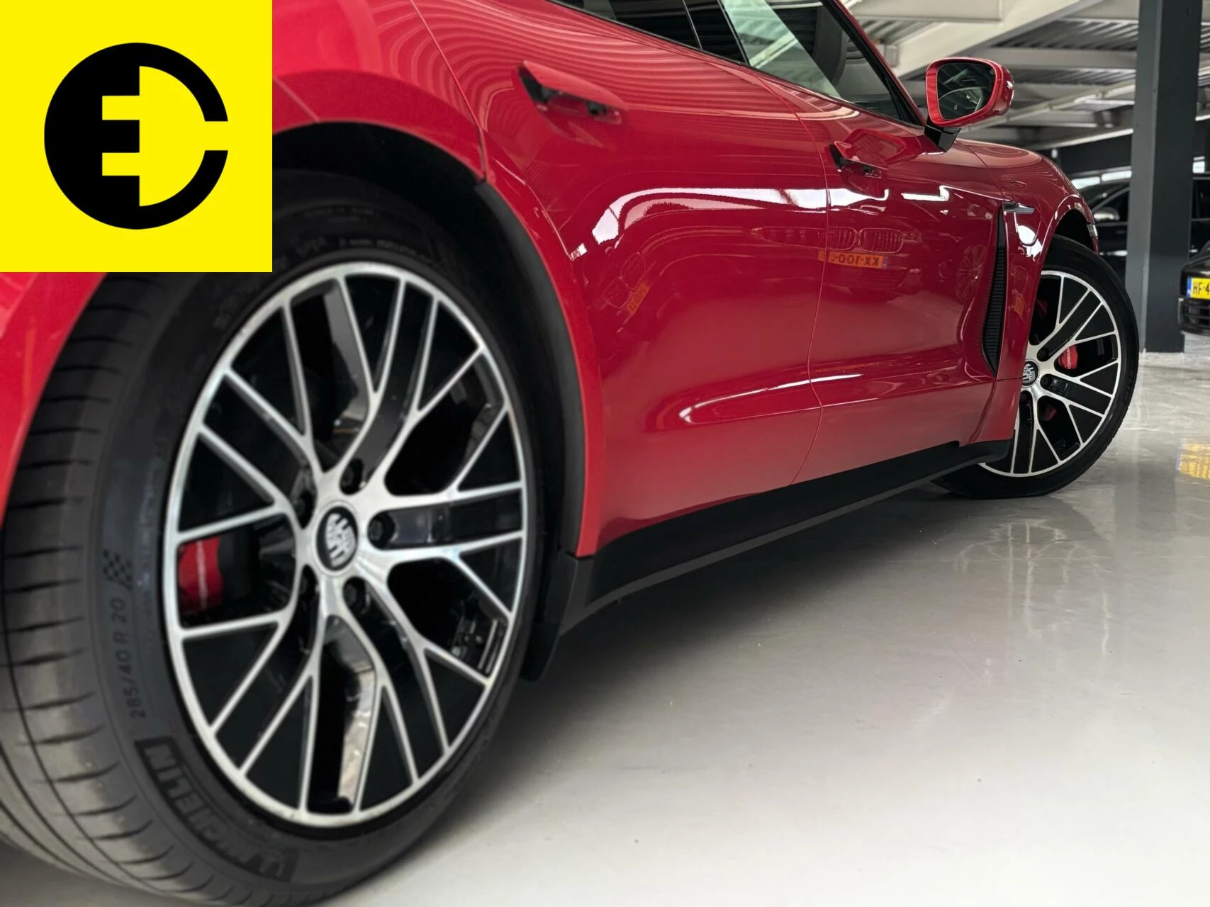 Hoofdafbeelding Porsche Taycan