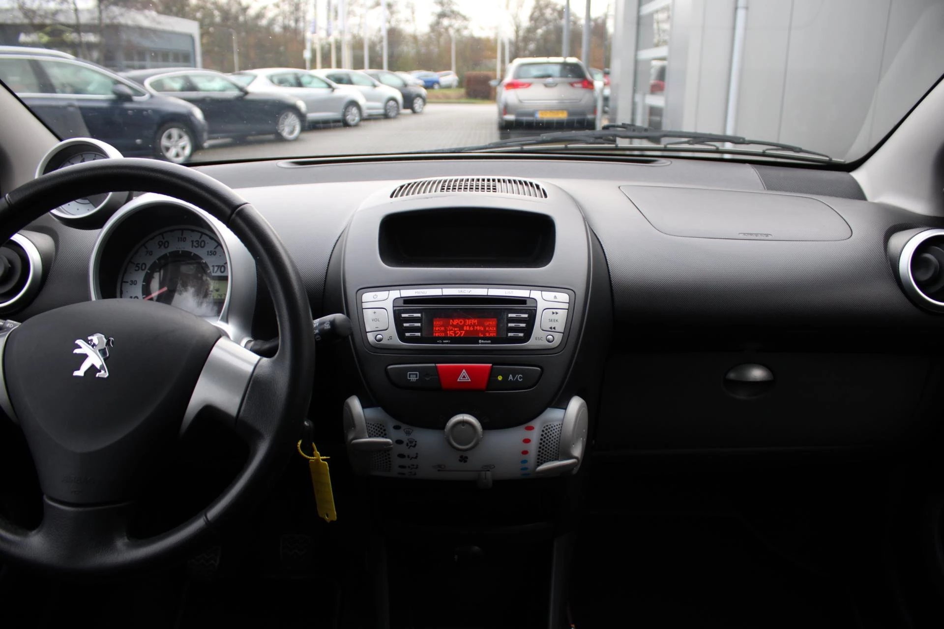 Hoofdafbeelding Peugeot 107