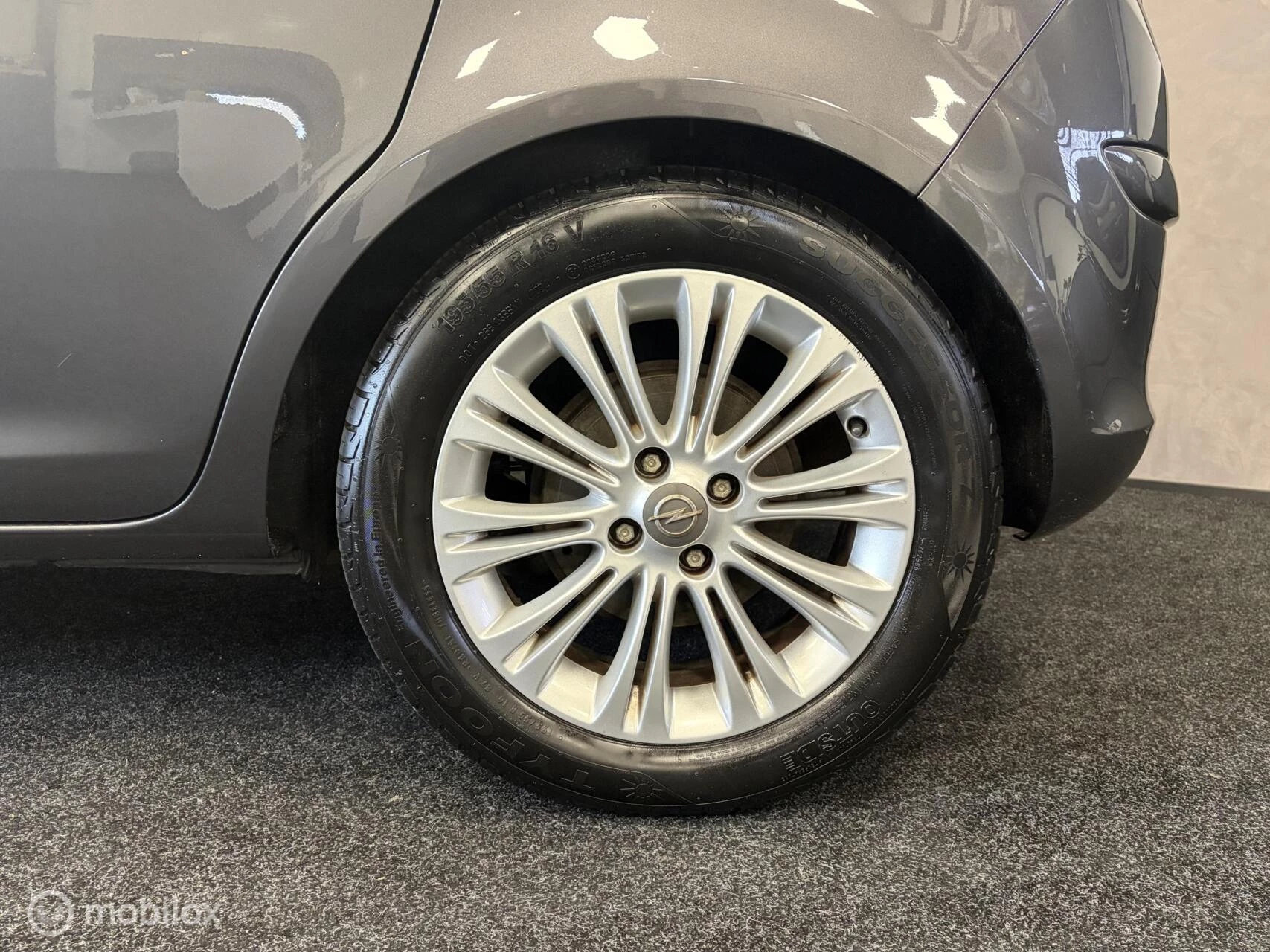 Hoofdafbeelding Opel Corsa