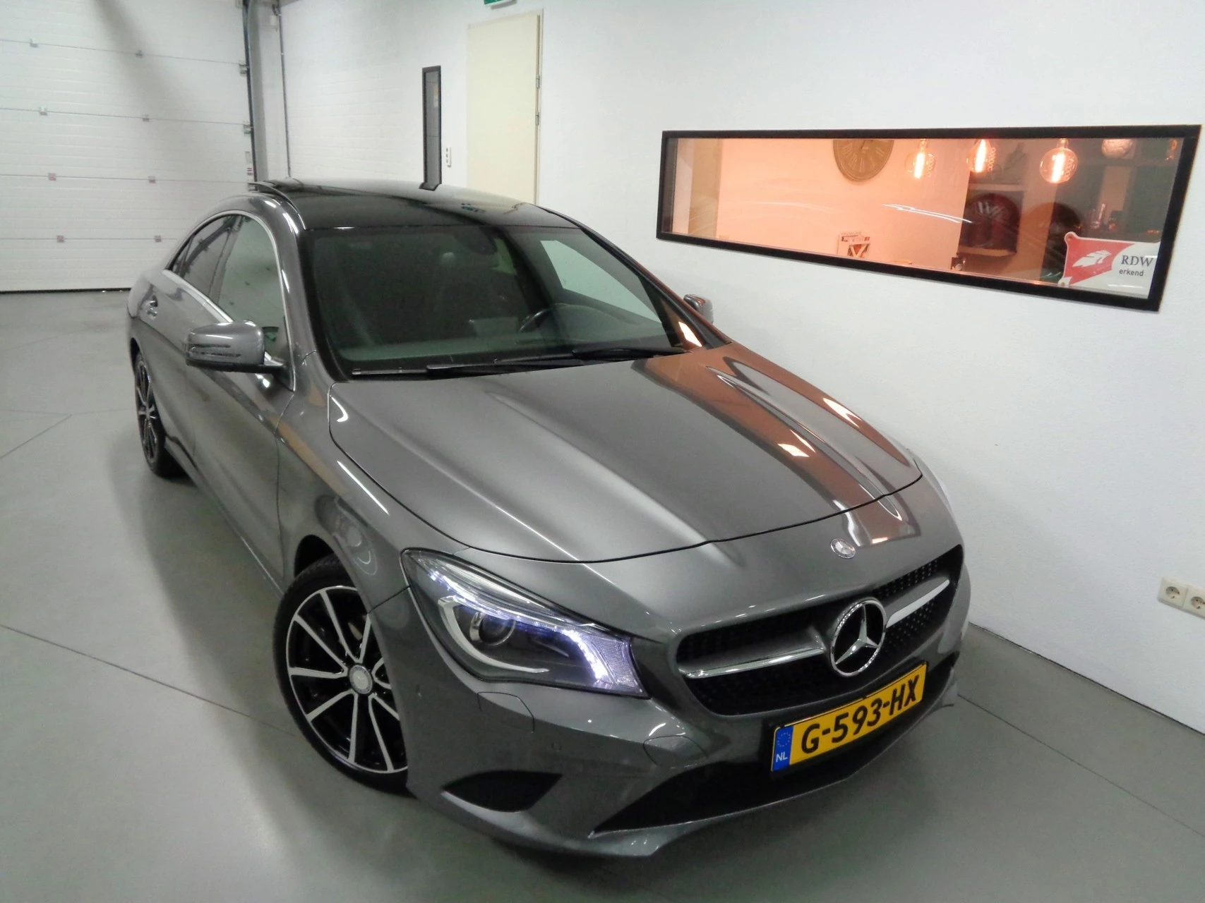 Hoofdafbeelding Mercedes-Benz CLA