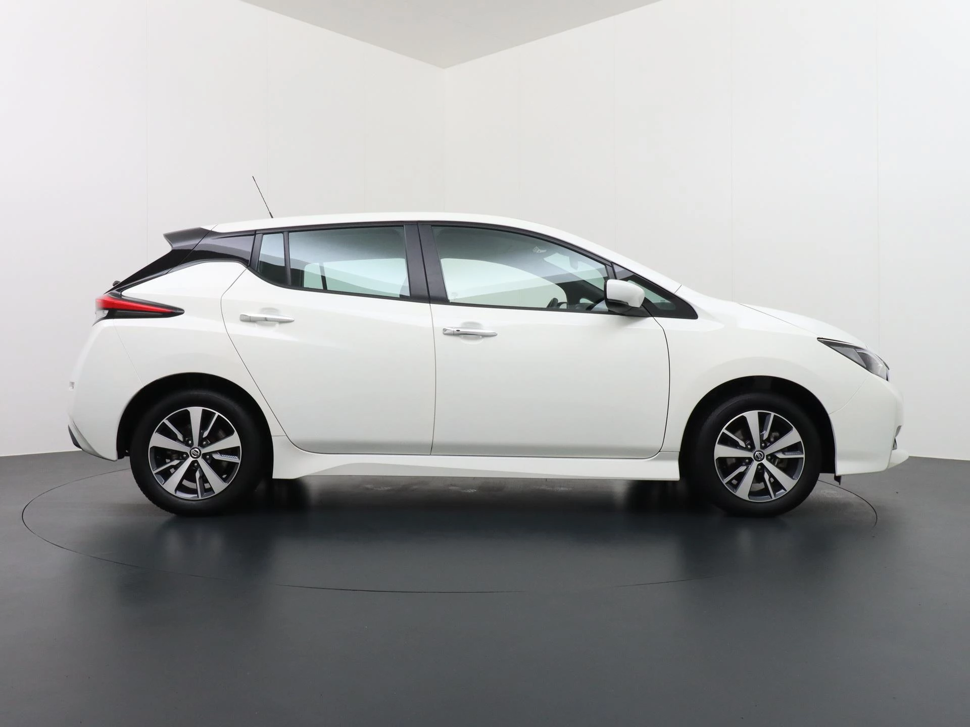 Hoofdafbeelding Nissan Leaf