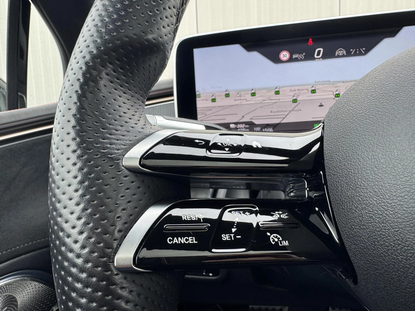 Hoofdafbeelding Mercedes-Benz EQS
