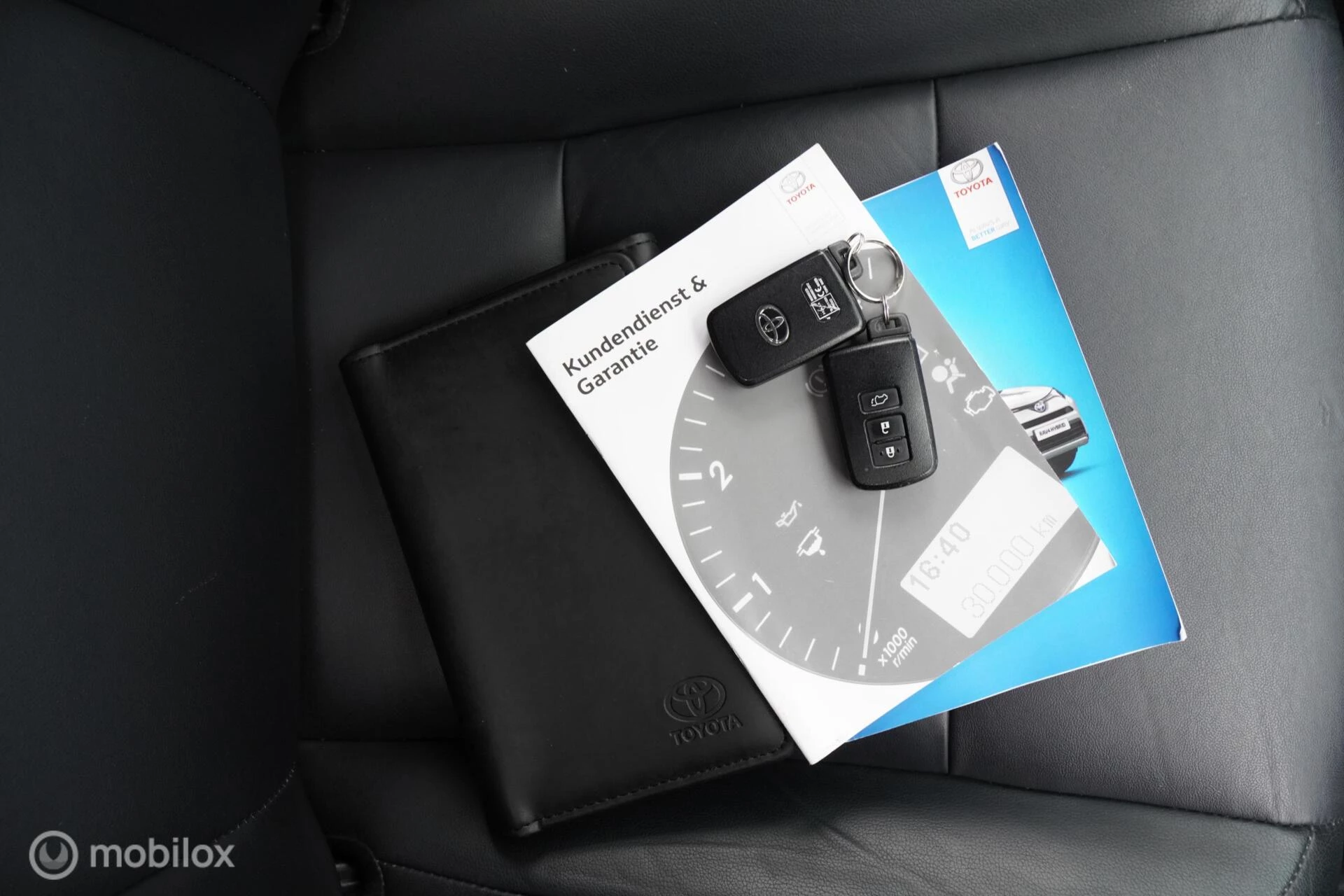 Hoofdafbeelding Toyota RAV4