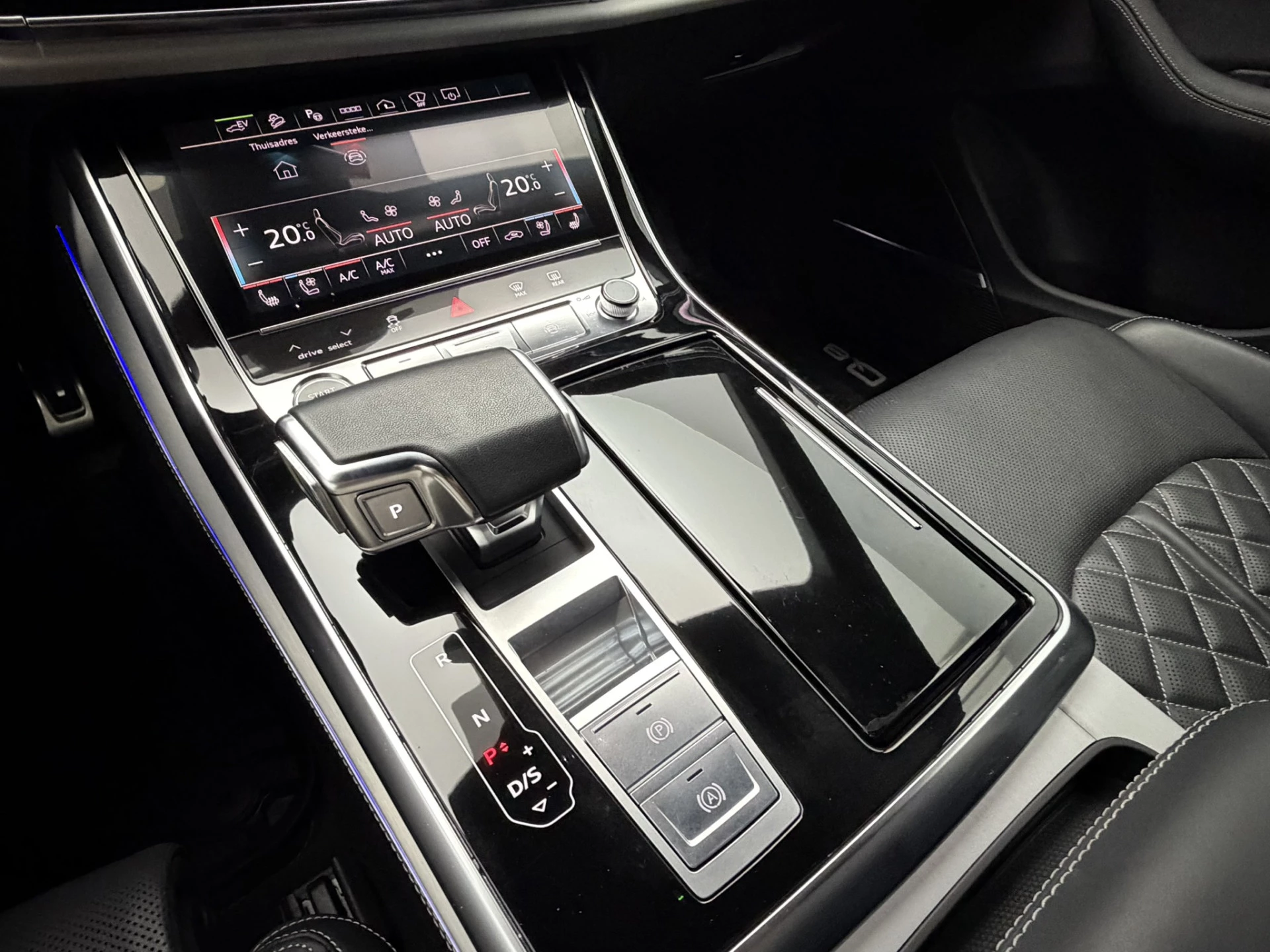 Hoofdafbeelding Audi Q8