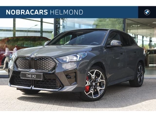 BMW iX2 eDrive20 High Executive M Sport / Panoramadak / Trekhaak / Sportstoelen / M Adaptief onderstel / Adaptieve LED / Comfort Access / Head-Up / Harman-Kardon