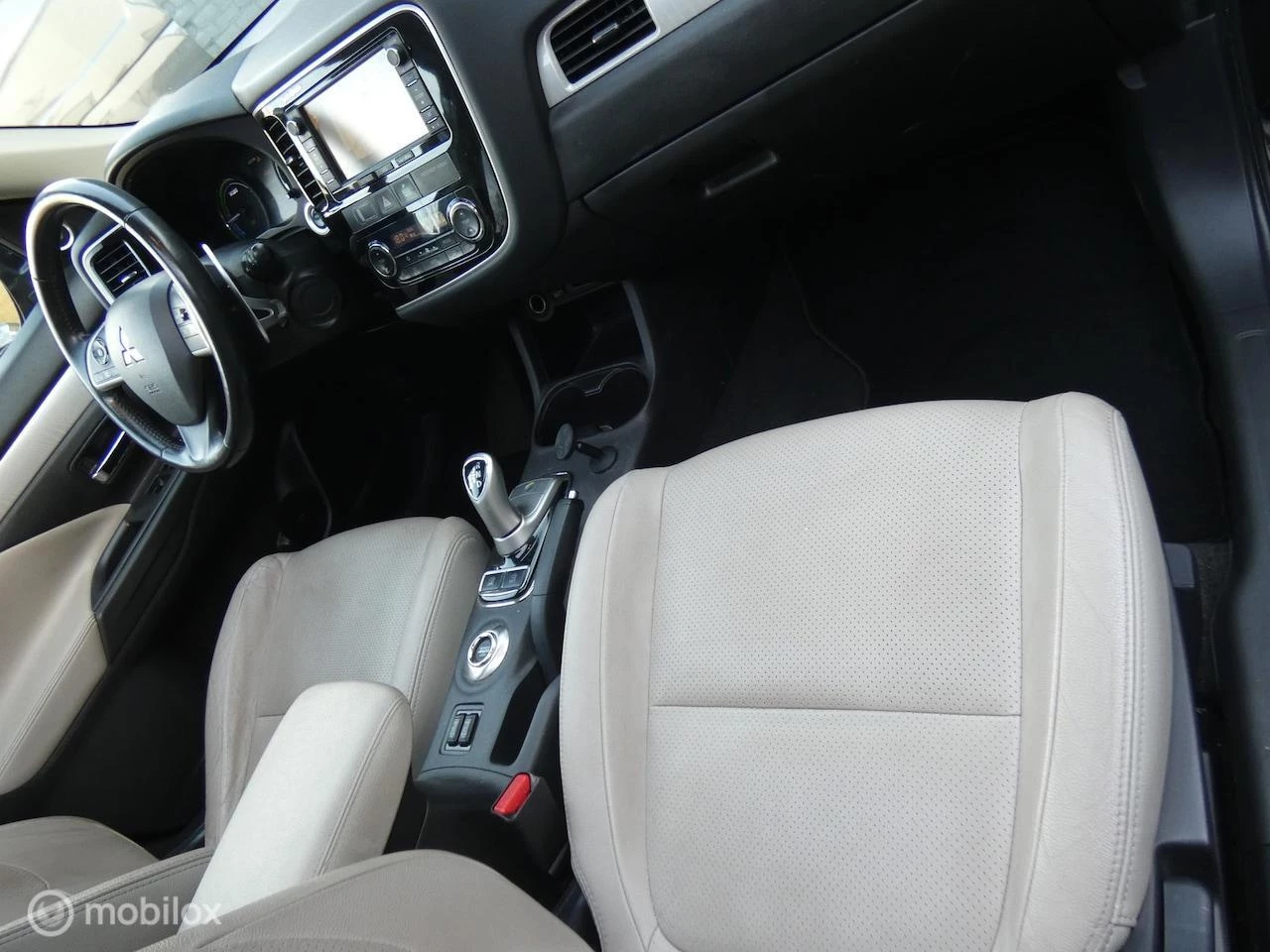 Hoofdafbeelding Mitsubishi Outlander