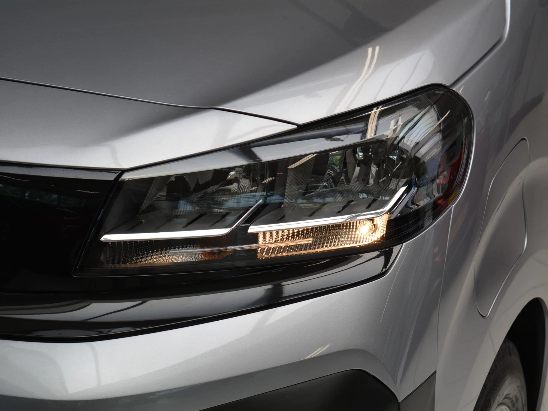 Hoofdafbeelding Opel Vivaro-e
