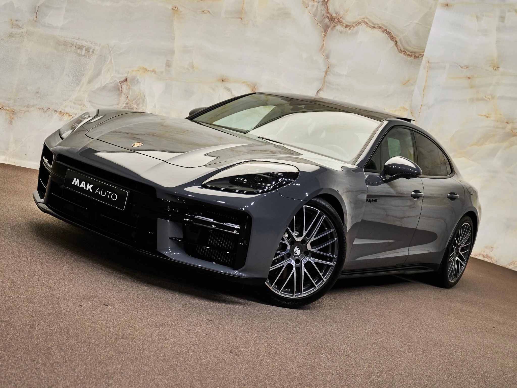 Hoofdafbeelding Porsche Panamera