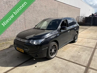 Mitsubishi Outlander 2.0 PHEV Instyle+|Leder|Panorama|Trekhaak