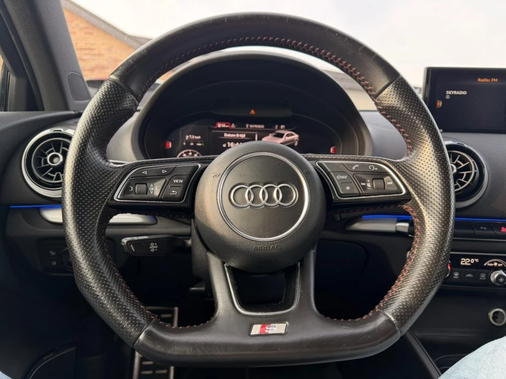 Hoofdafbeelding Audi S3