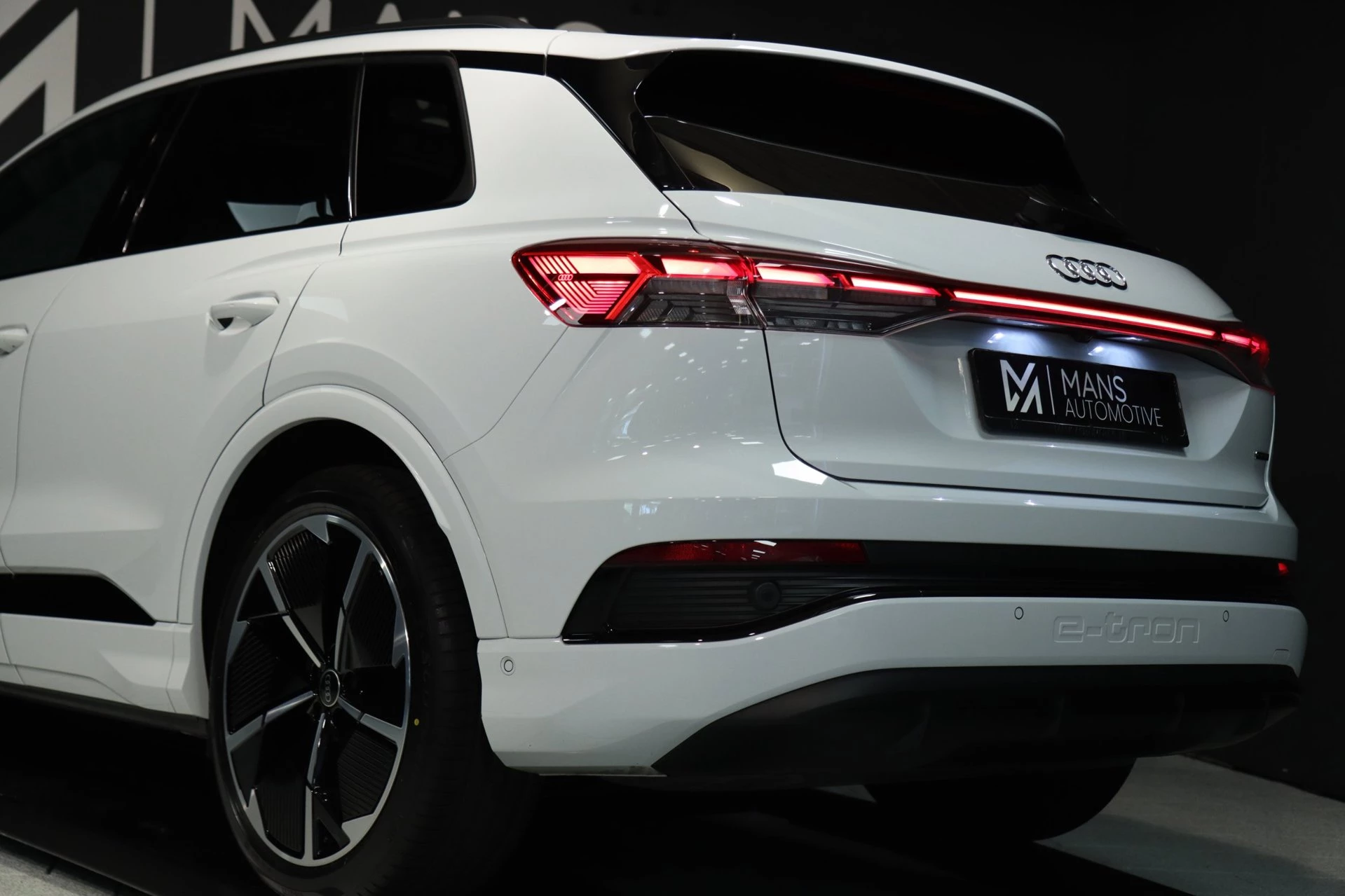 Hoofdafbeelding Audi Q4 e-tron