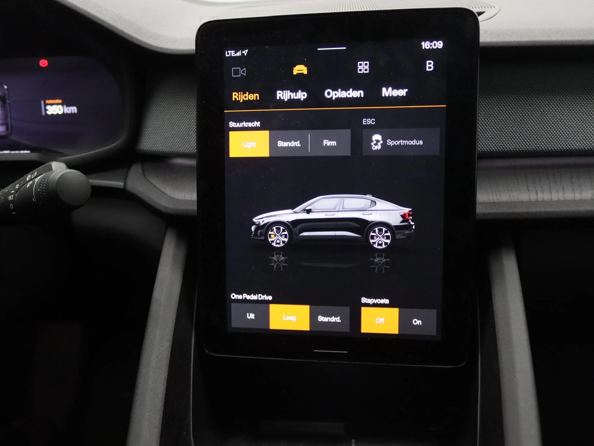 Hoofdafbeelding Polestar 2