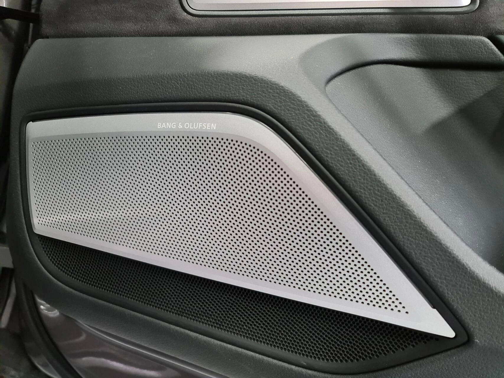 Hoofdafbeelding Audi A8