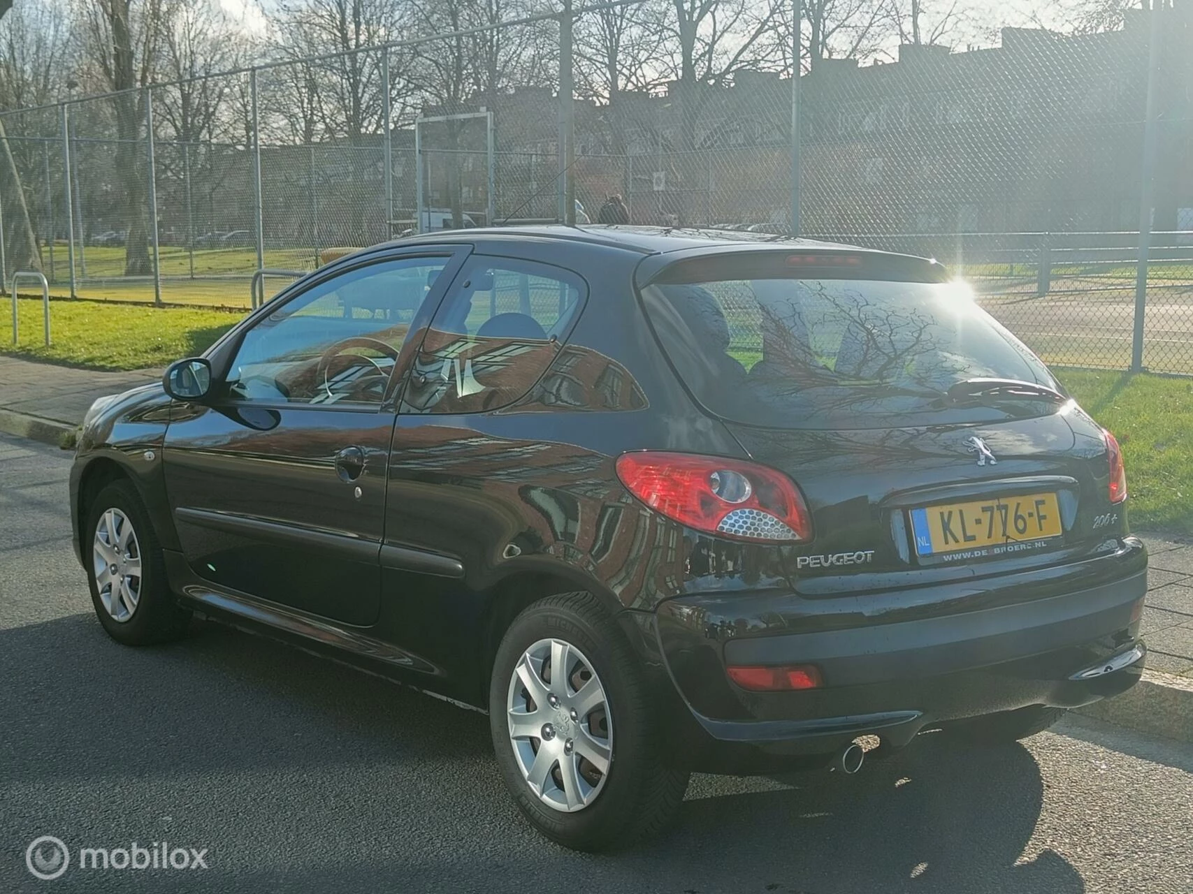 Hoofdafbeelding Peugeot 206