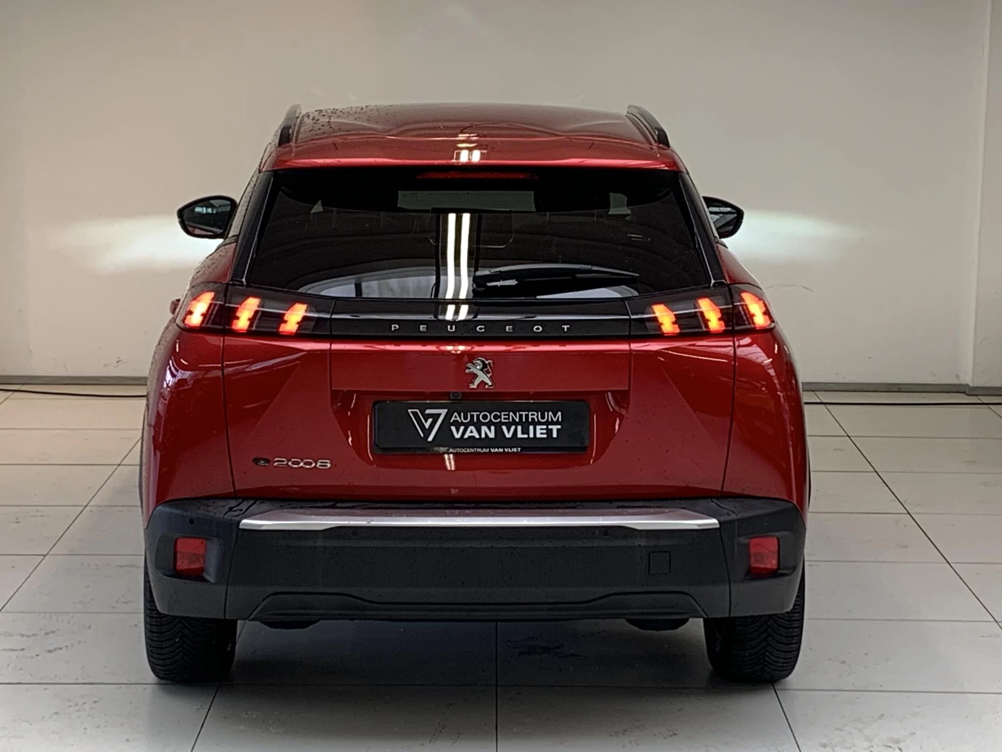 Hoofdafbeelding Peugeot e-2008