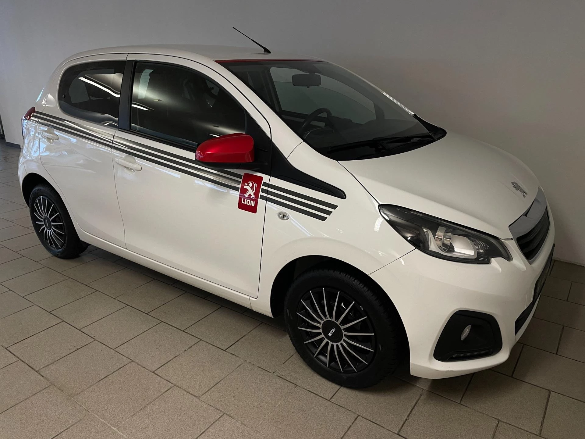 Hoofdafbeelding Peugeot 108