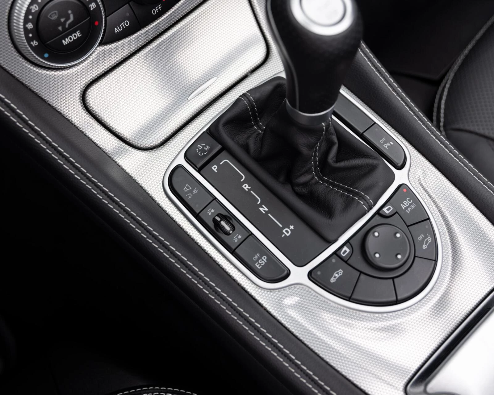 Hoofdafbeelding Mercedes-Benz SL