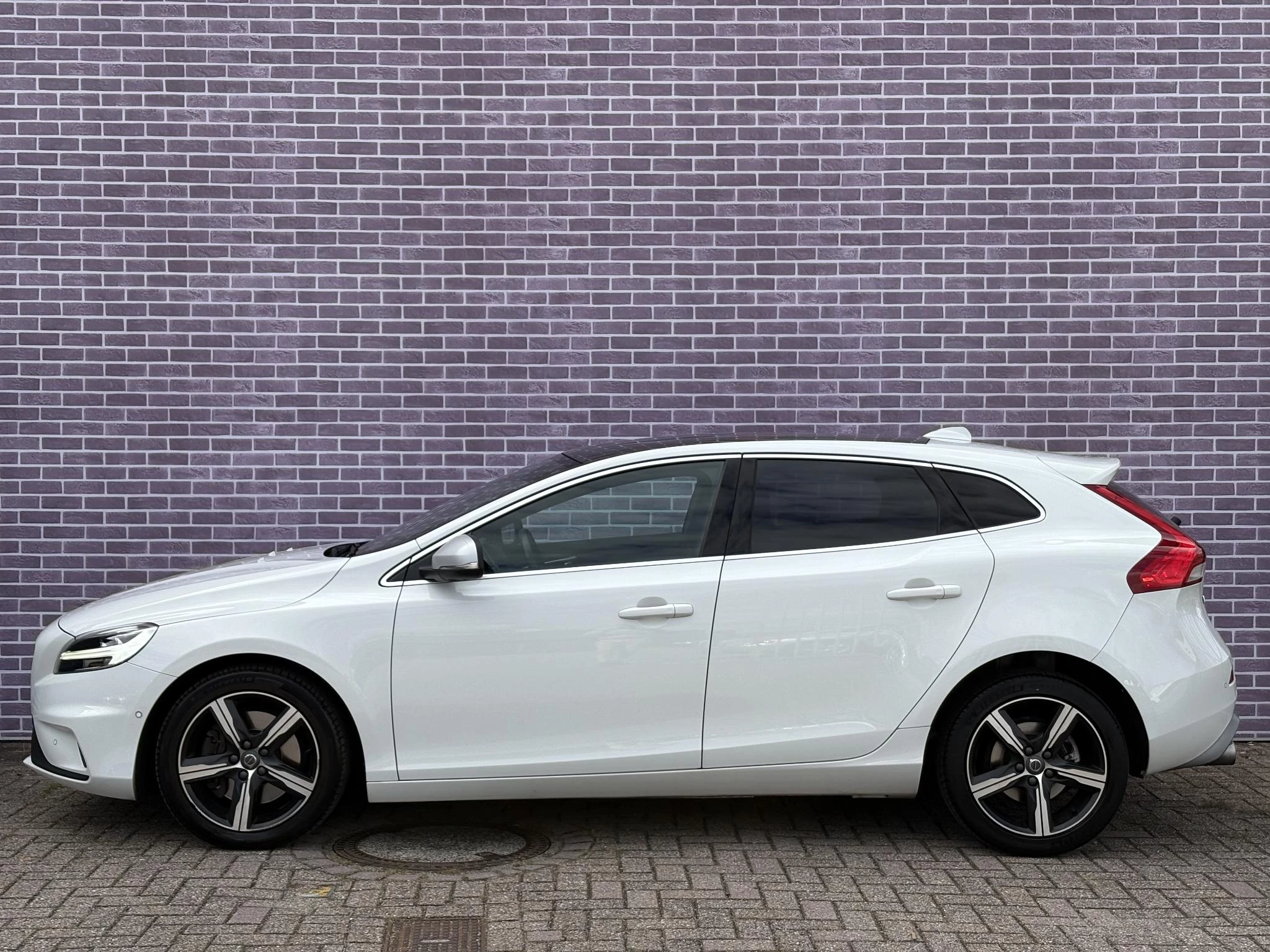 Hoofdafbeelding Volvo V40