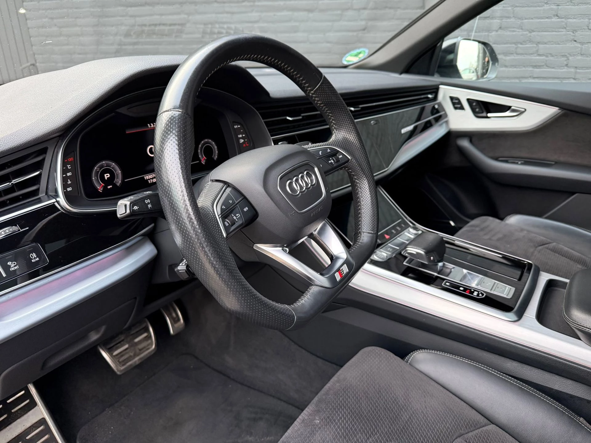 Hoofdafbeelding Audi Q8