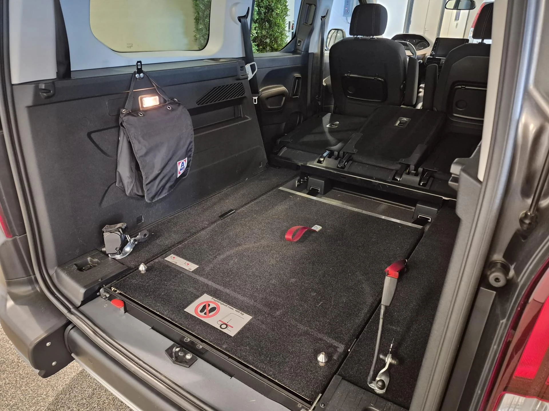 Hoofdafbeelding Peugeot Rifter