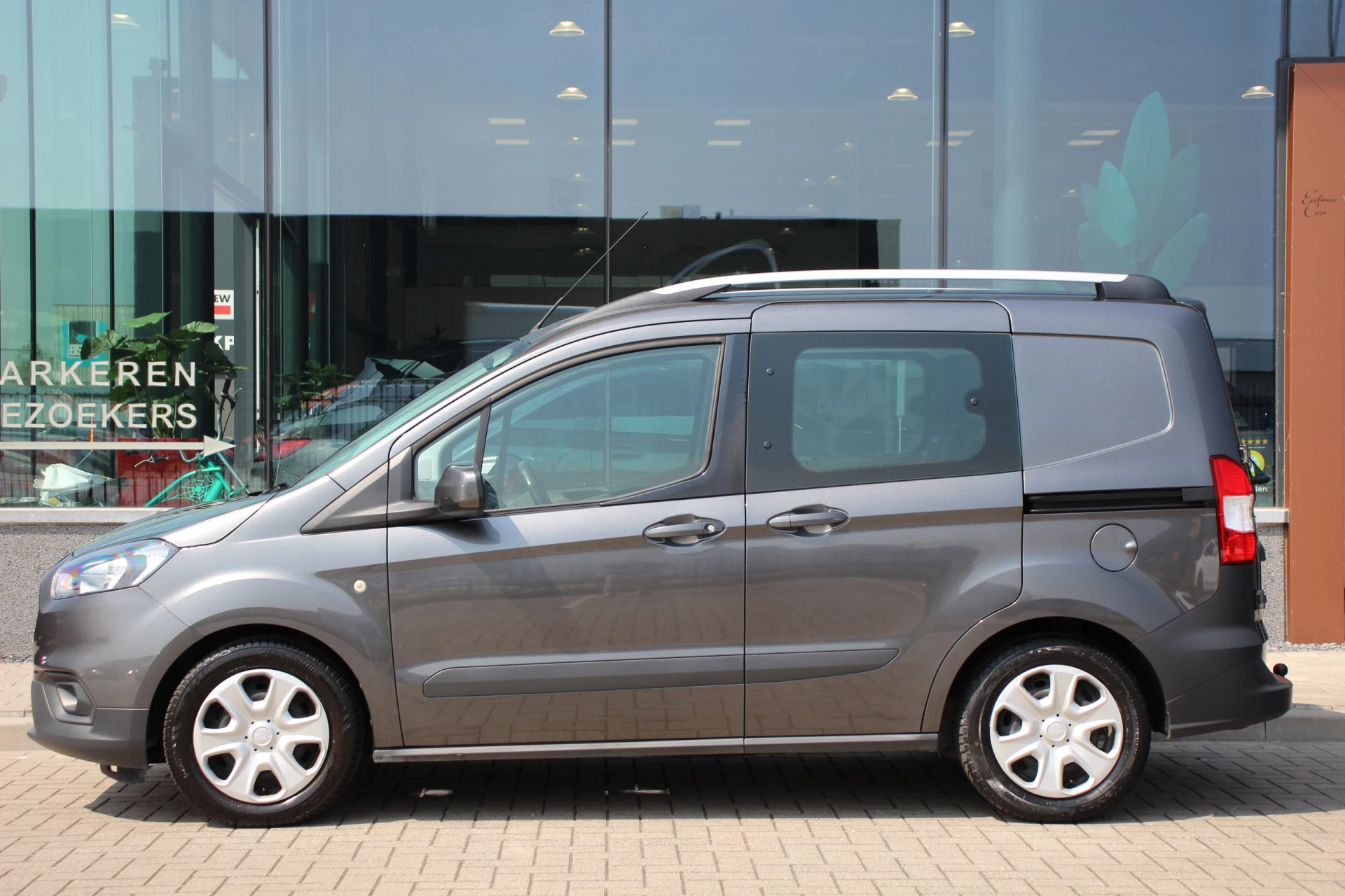 Hoofdafbeelding Ford Tourneo Courier