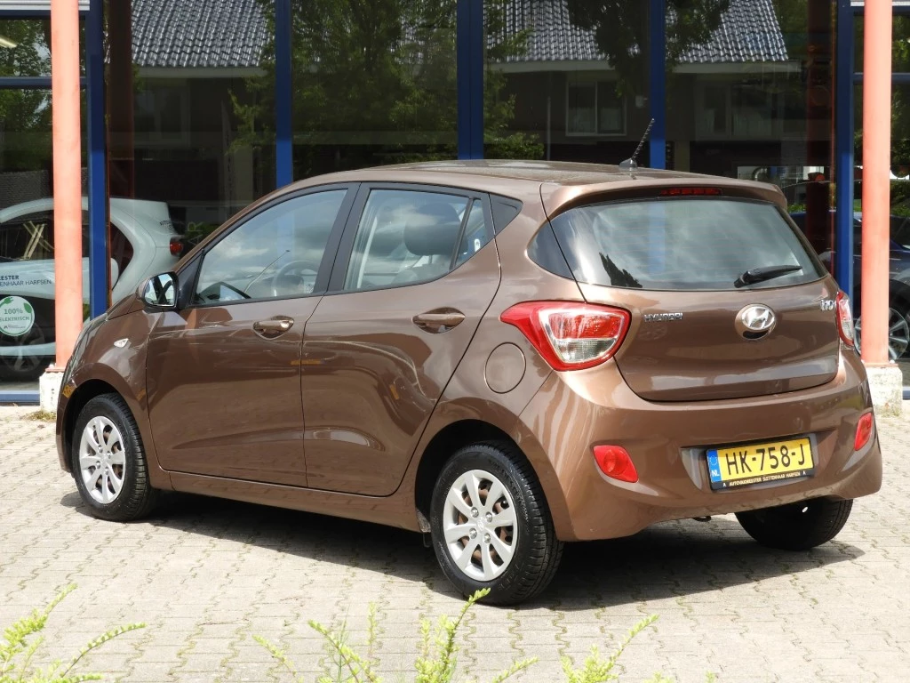 Hoofdafbeelding Hyundai i10