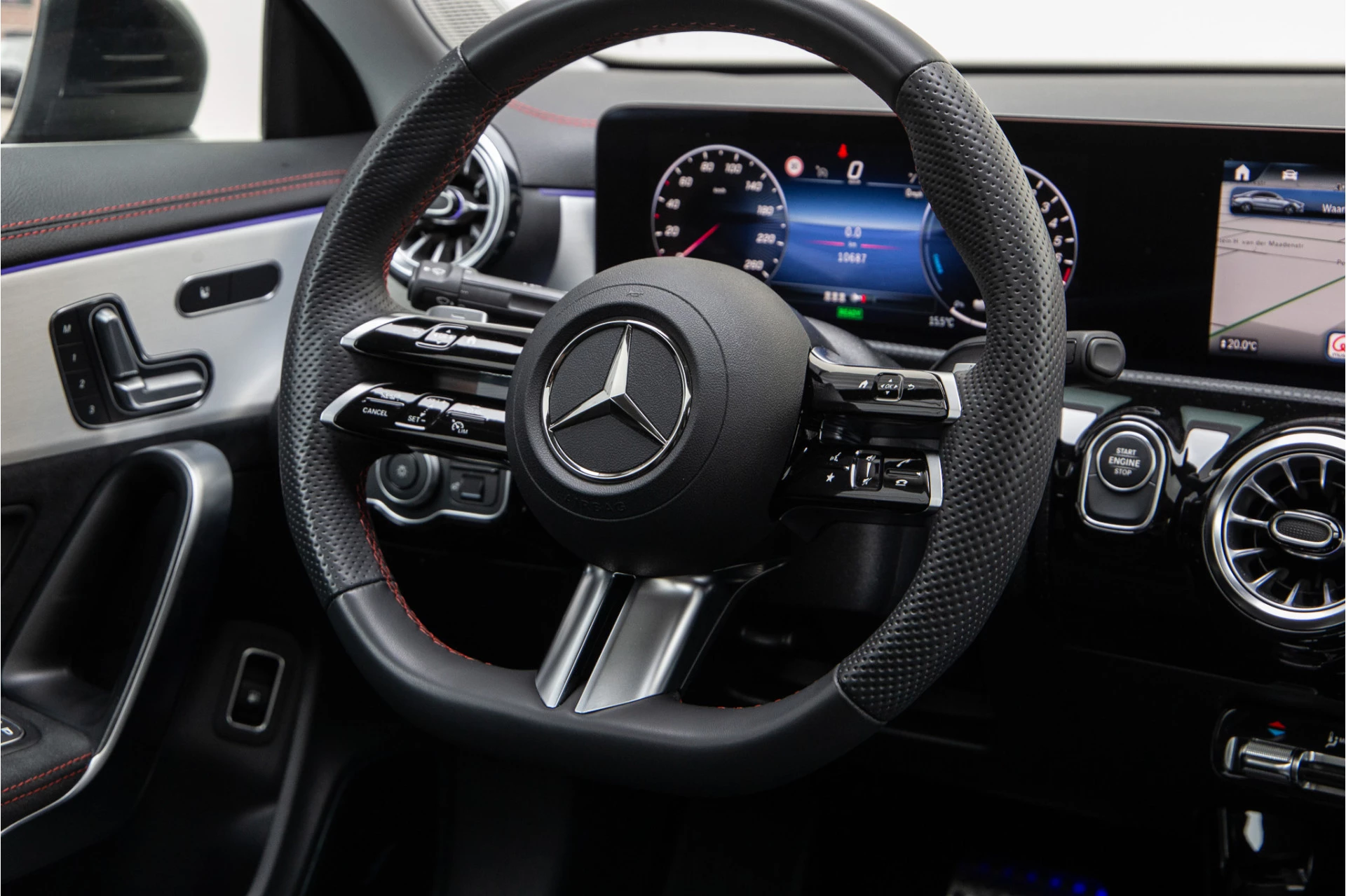 Hoofdafbeelding Mercedes-Benz CLA