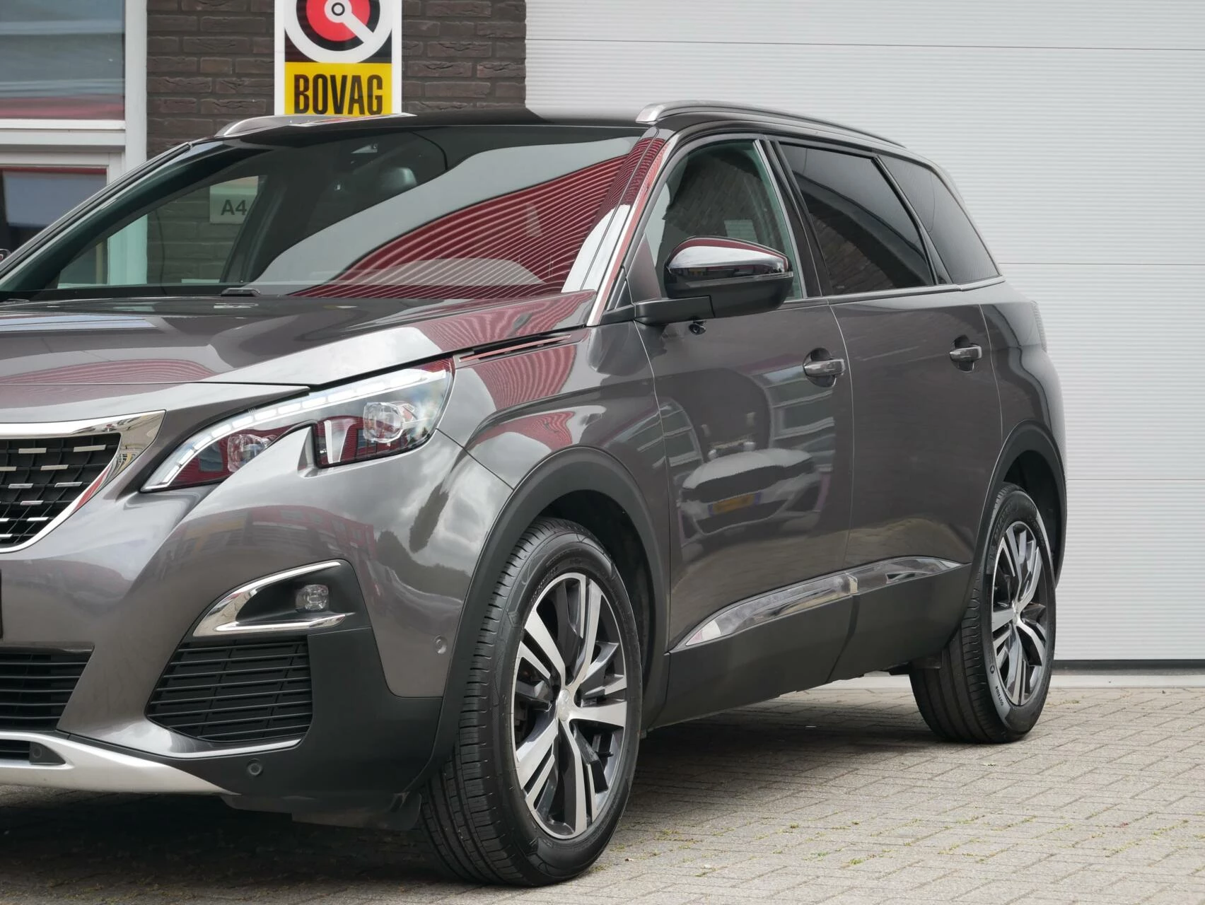 Hoofdafbeelding Peugeot 5008