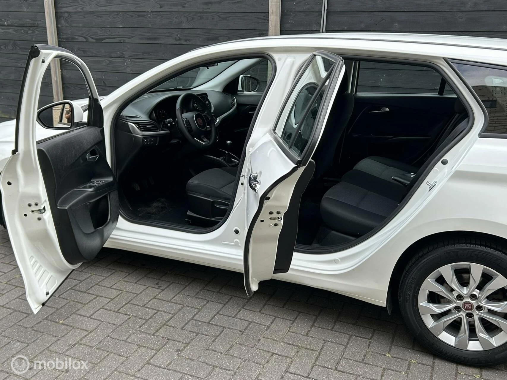 Hoofdafbeelding Fiat Tipo