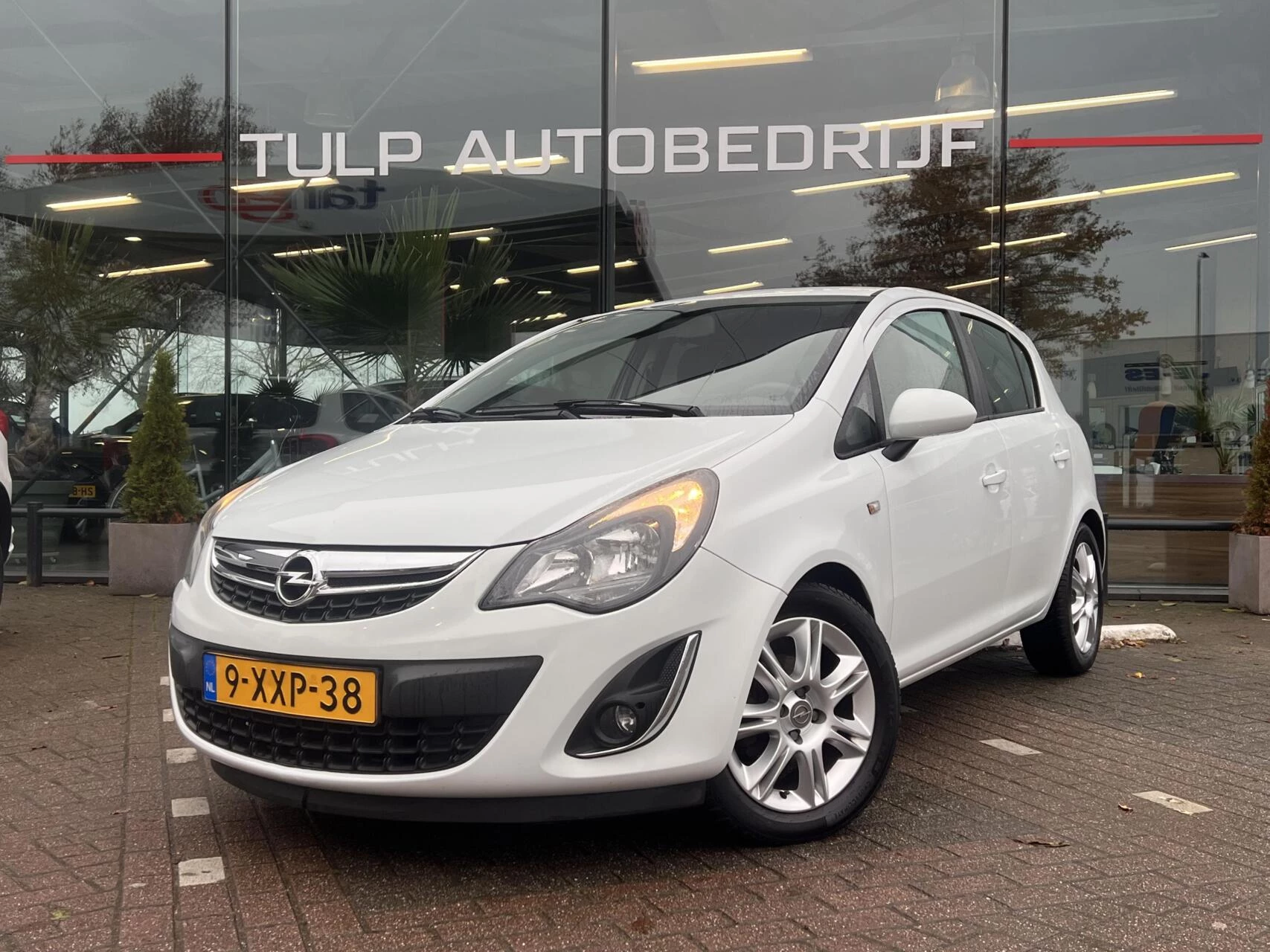 Hoofdafbeelding Opel Corsa