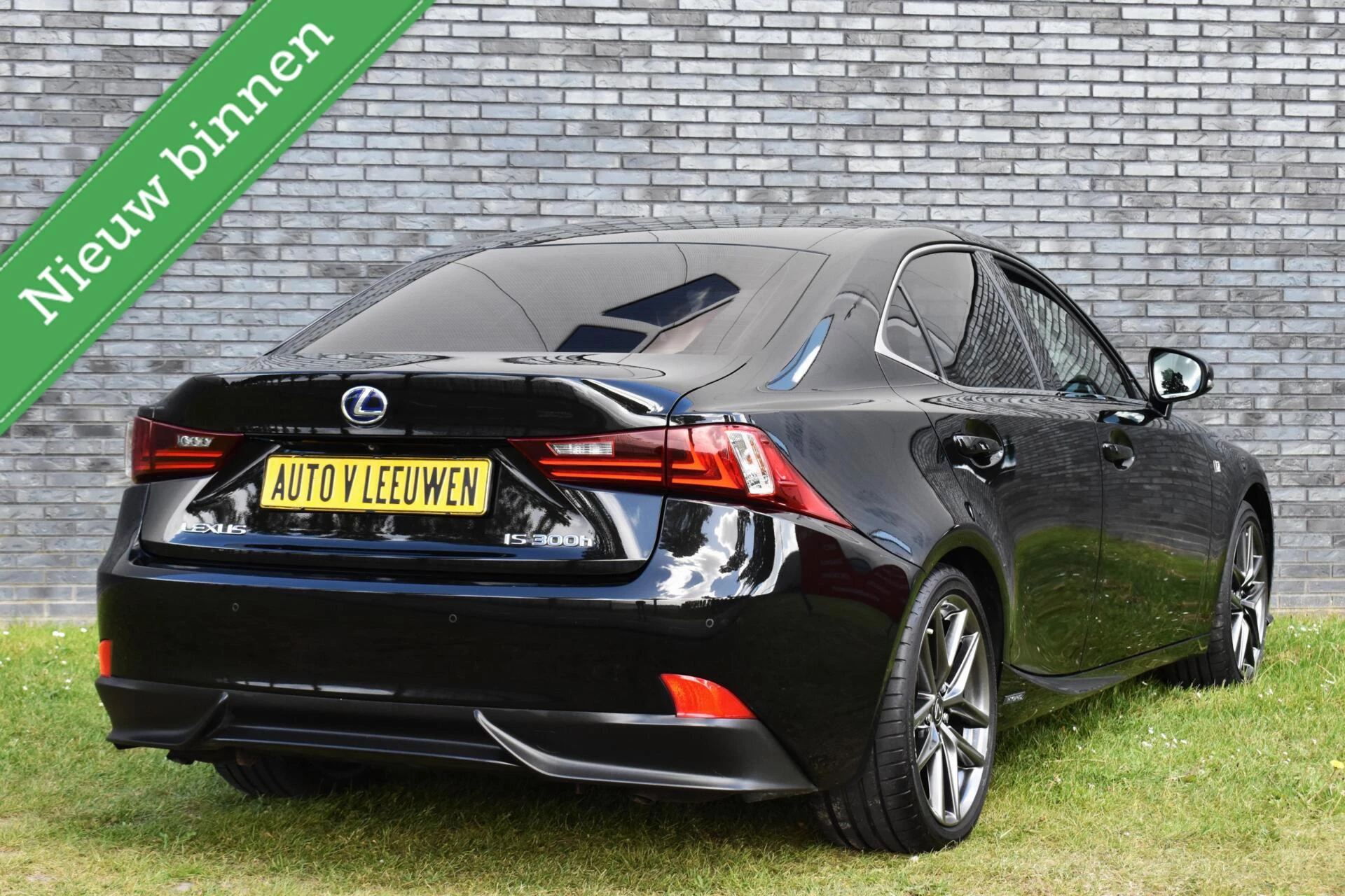 Hoofdafbeelding Lexus IS
