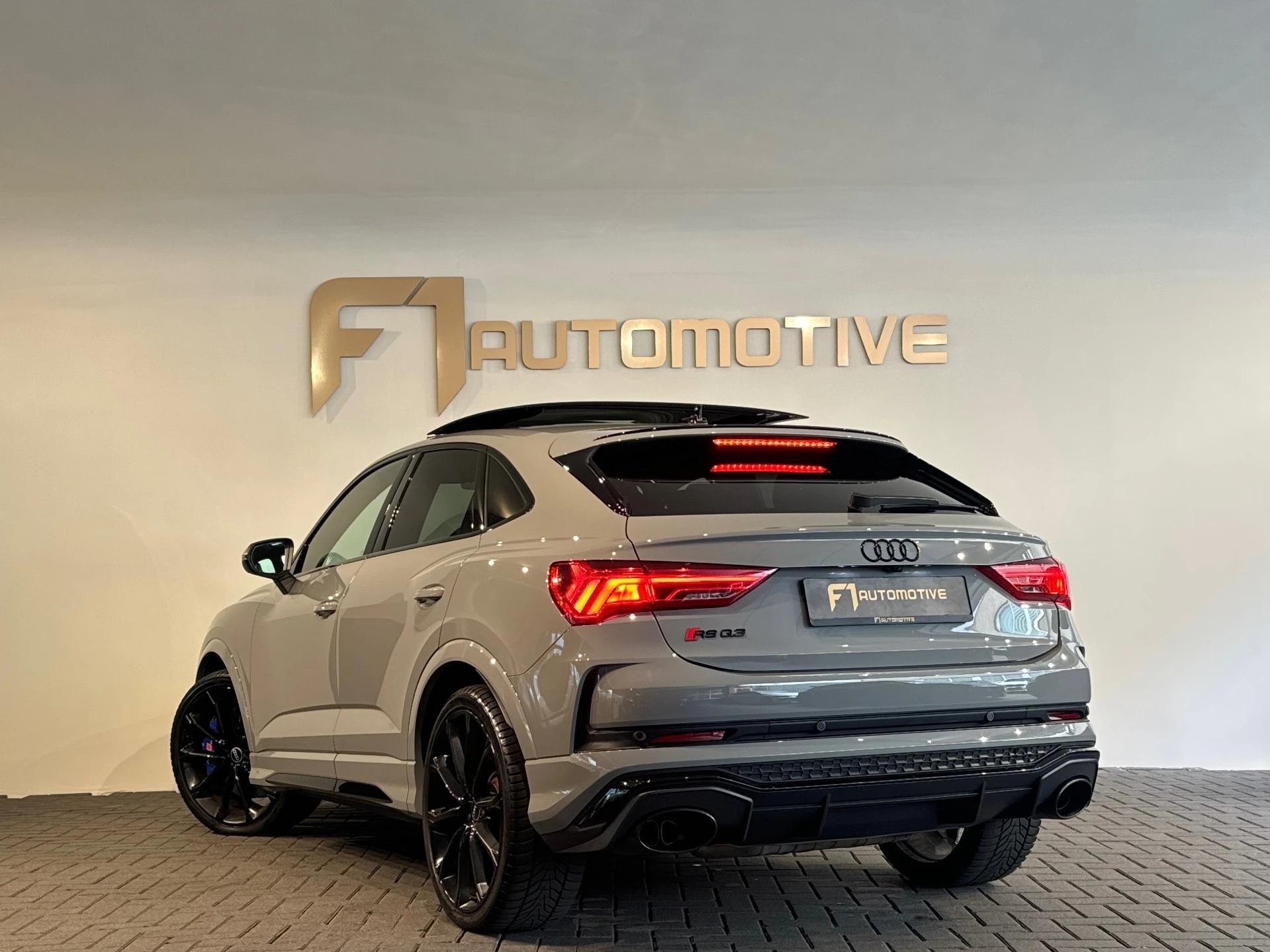 Hoofdafbeelding Audi RSQ3