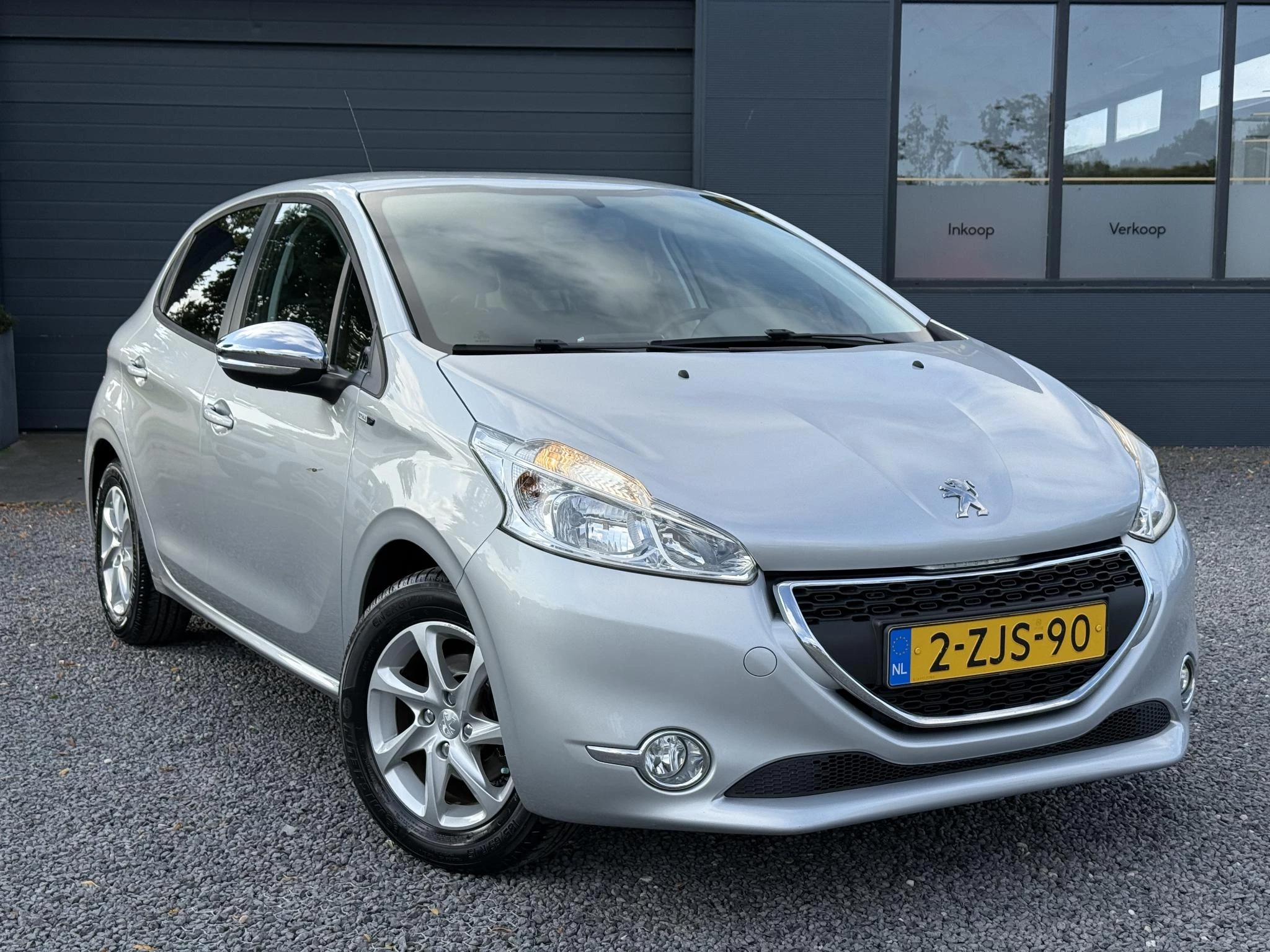Hoofdafbeelding Peugeot 208