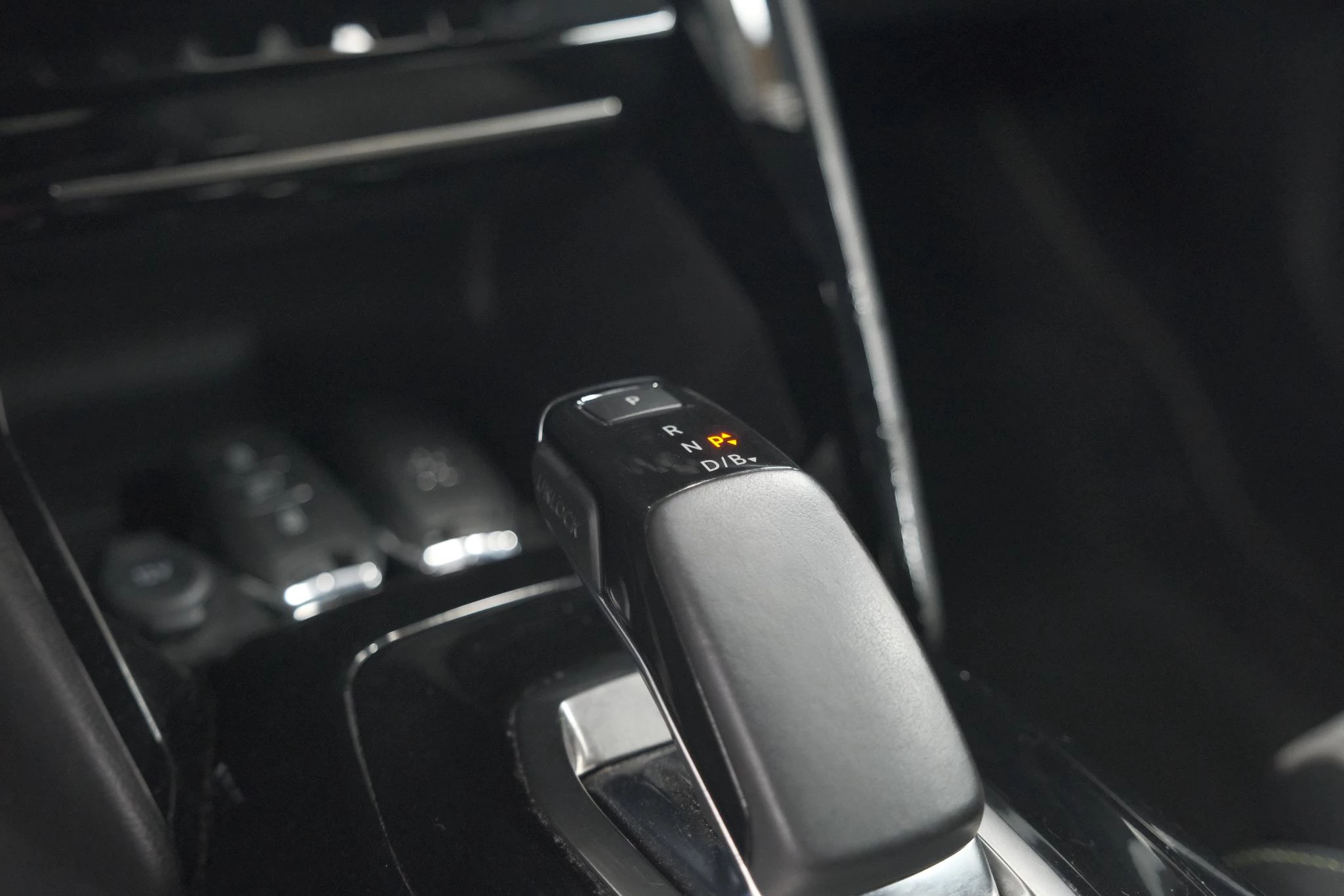 Hoofdafbeelding Peugeot e-2008